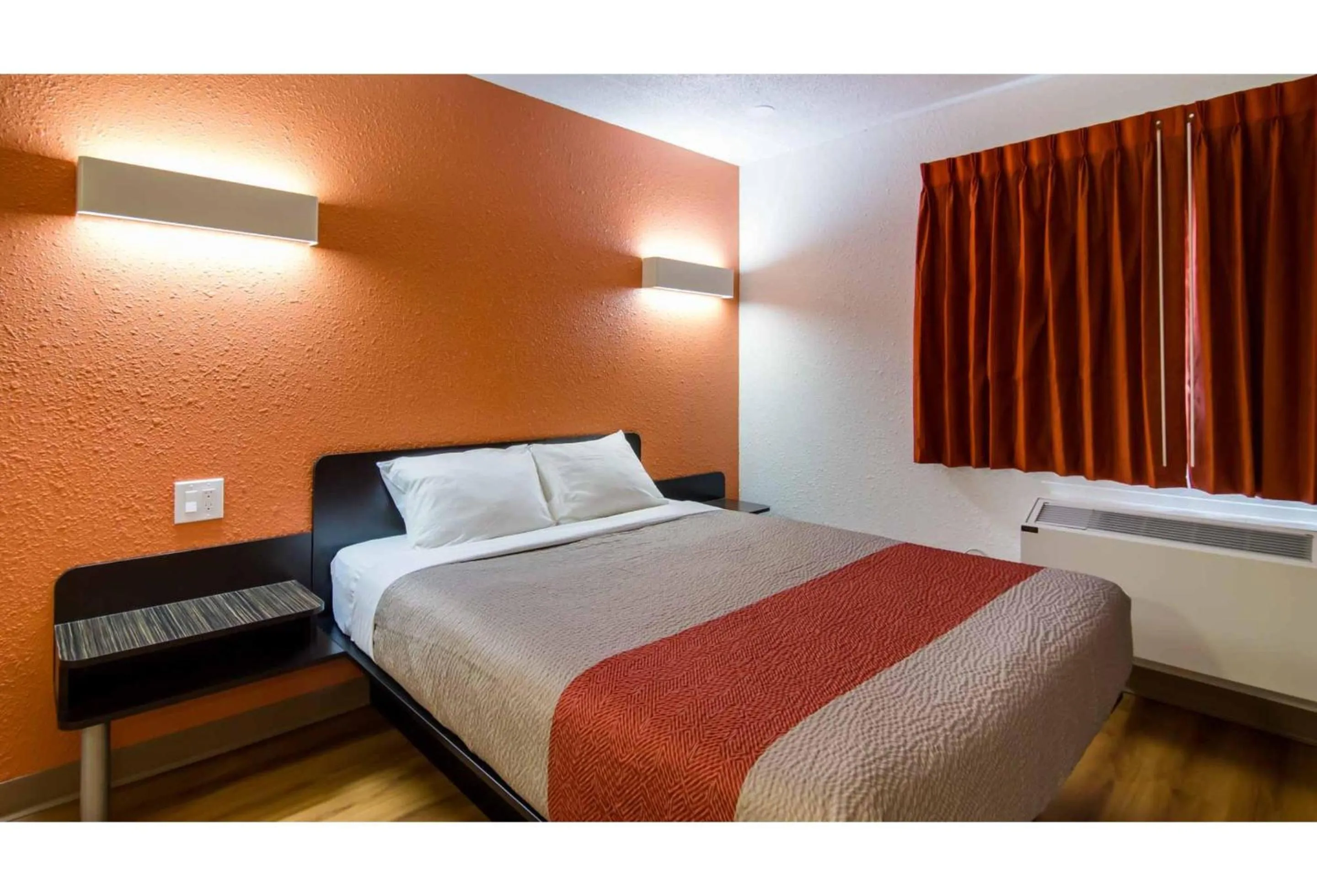 Bedroom in Motel 6 Kerrobert, SK