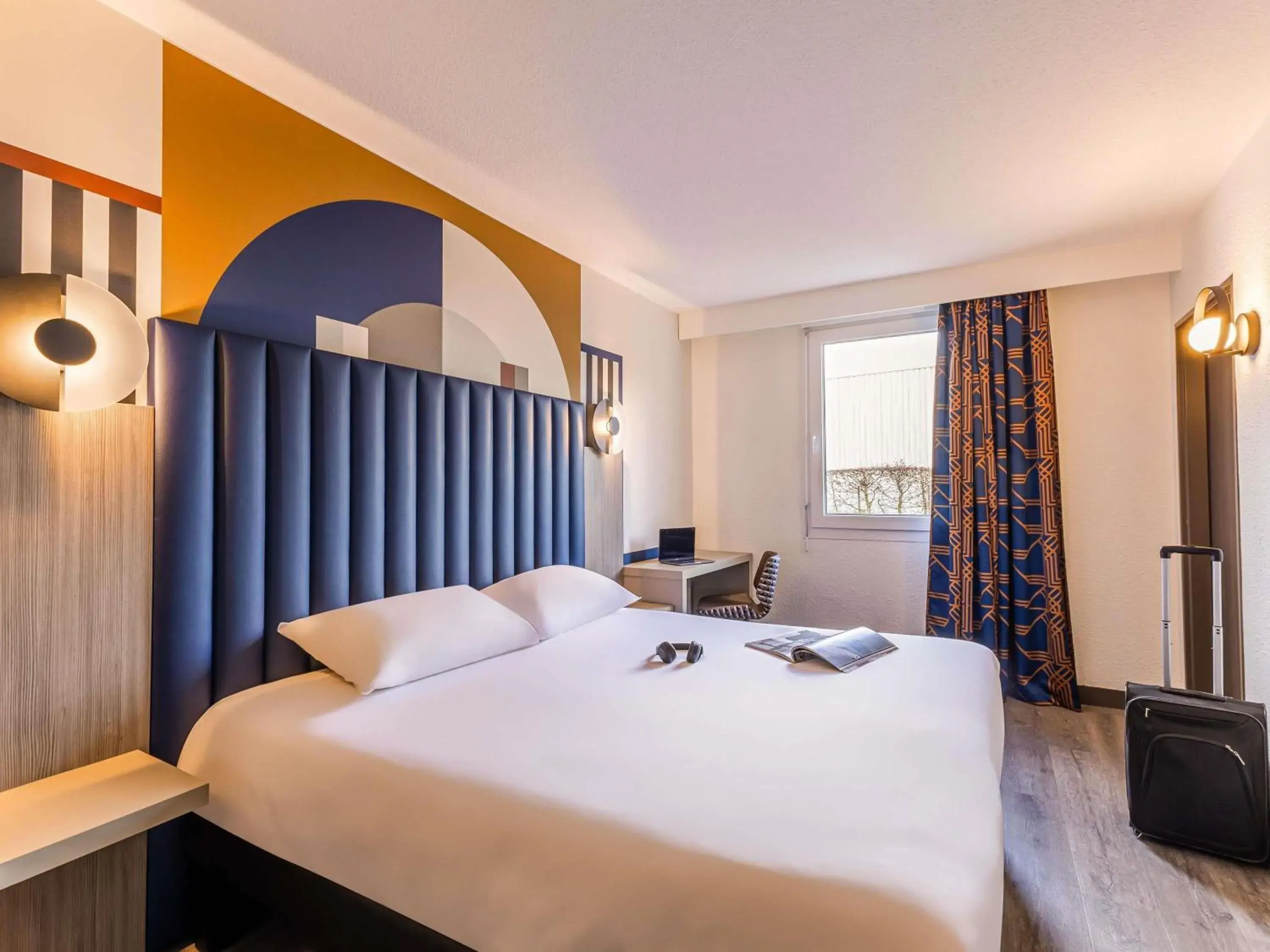 Property building, Bed in ibis Styles Saint-Quentin Property building, Bed in ibis Styles Saint-Quentin