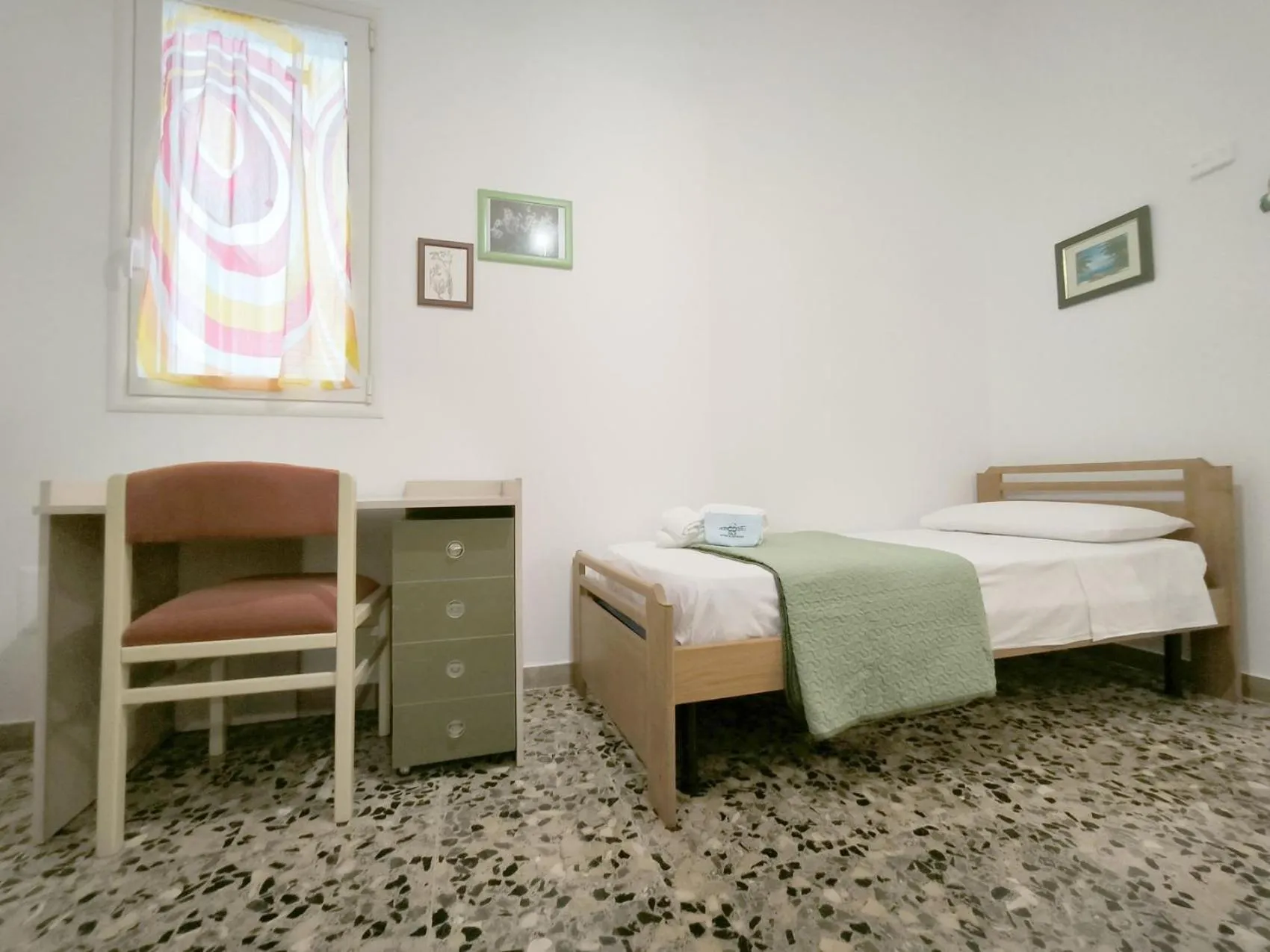 Bedroom in Domus Petrosa