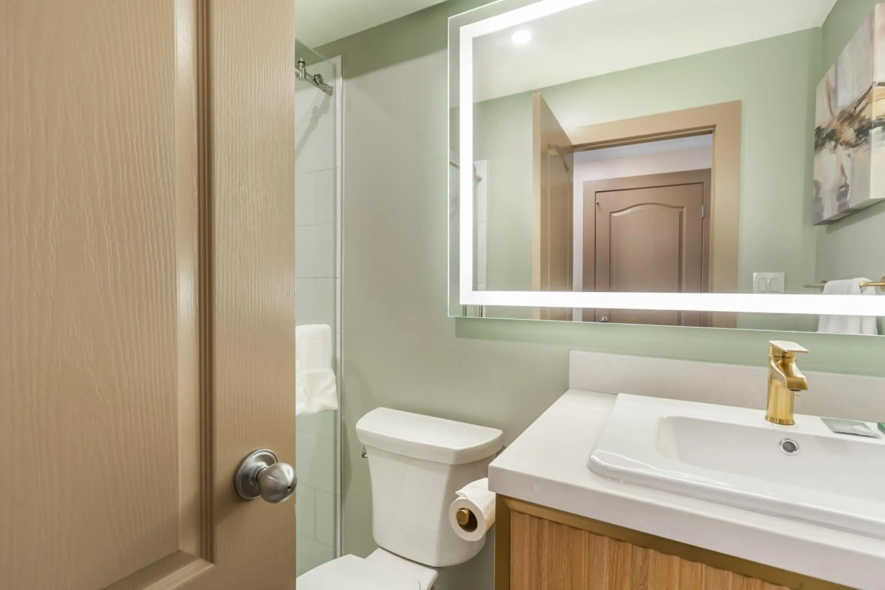 Bathroom in Velora Hinton, an Ascend Collection Hotel Bathroom in Velora Hinton, an Ascend Collection Hotel