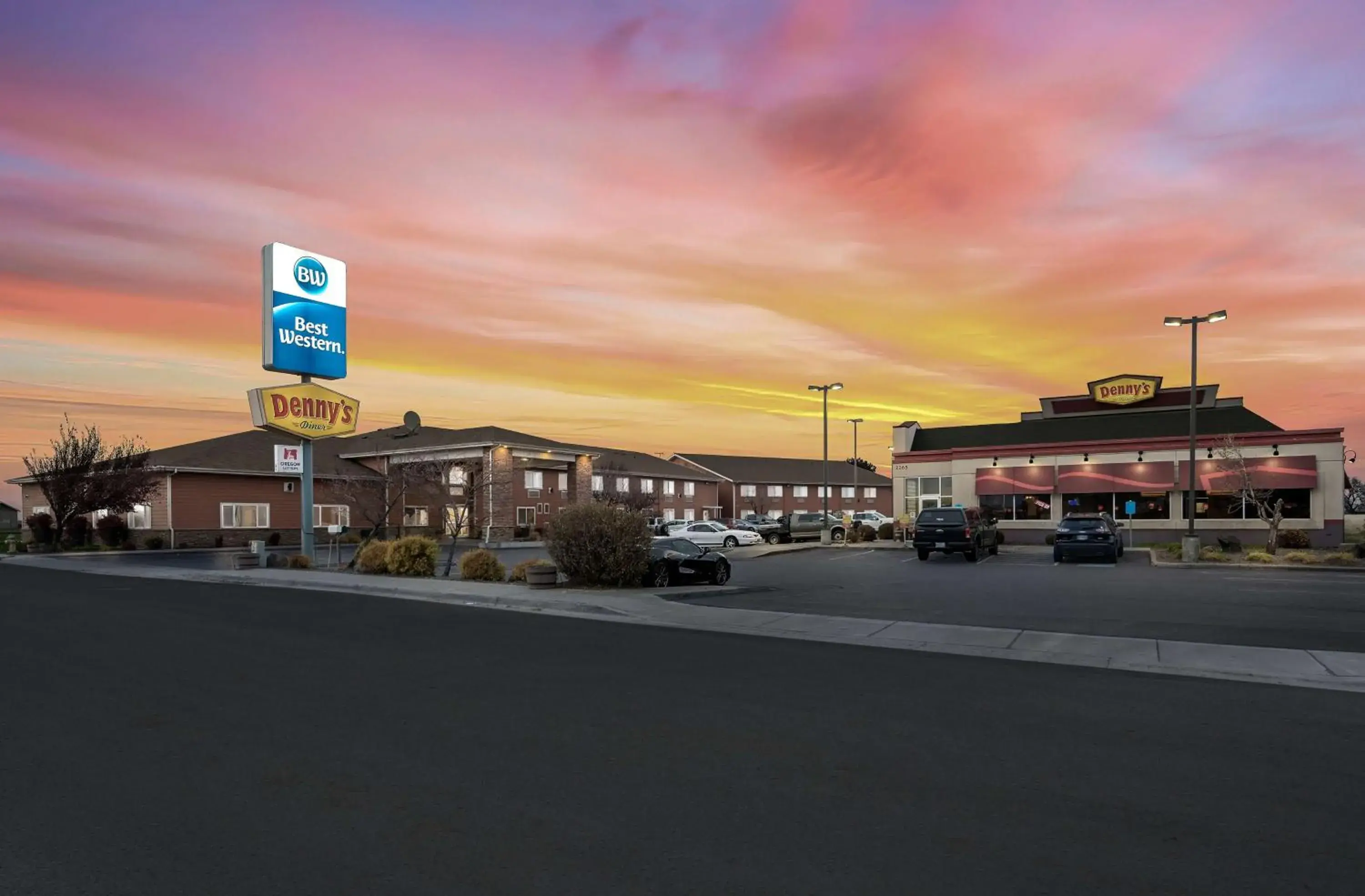 Property building in Best Western Hermiston Inn Property building in Best Western Hermiston Inn
