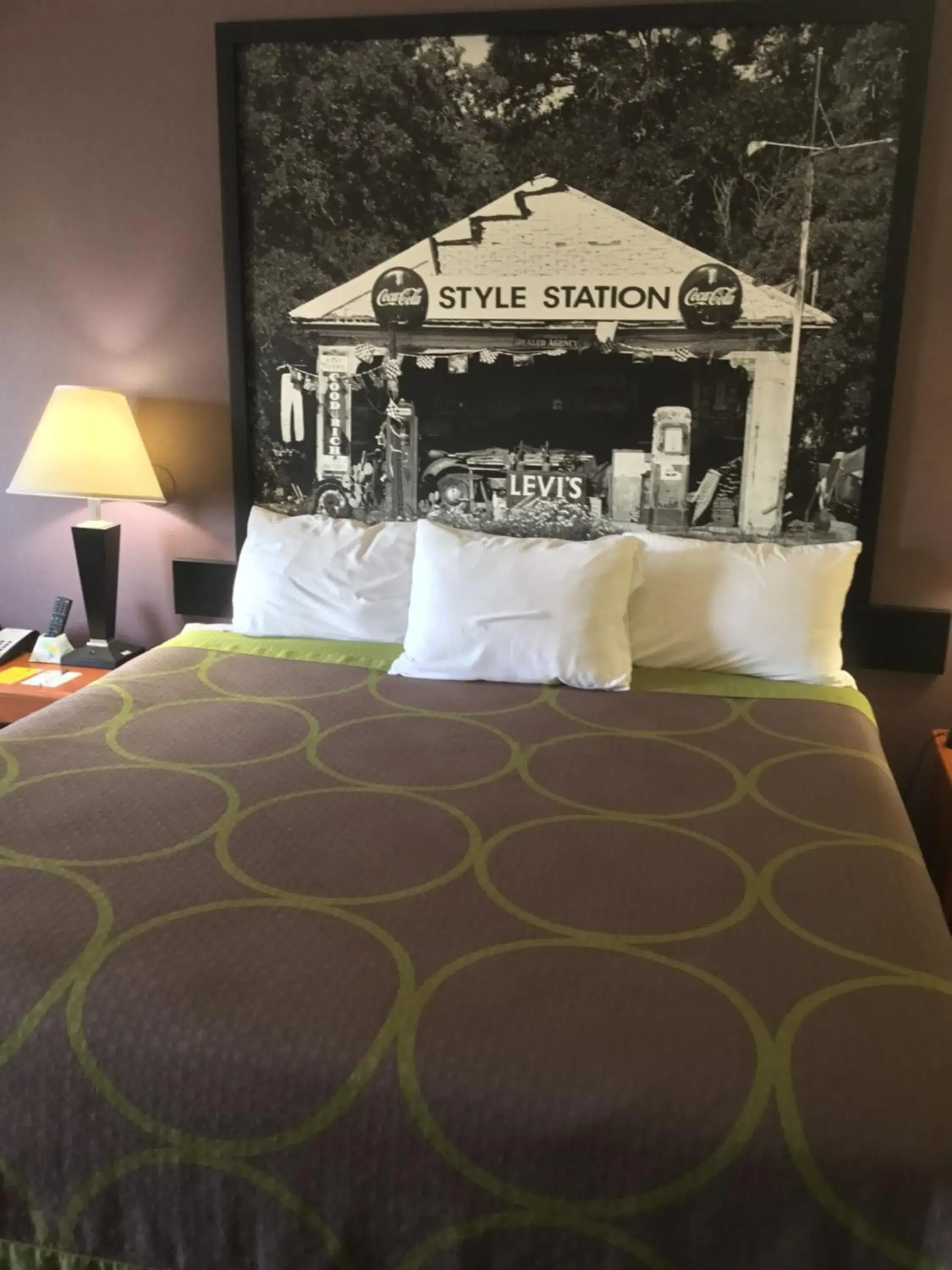 King Room - Non-Smoking in Super 8 by Wyndham Fairfield Tx King Room - Non-Smoking in Super 8 by Wyndham Fairfield Tx