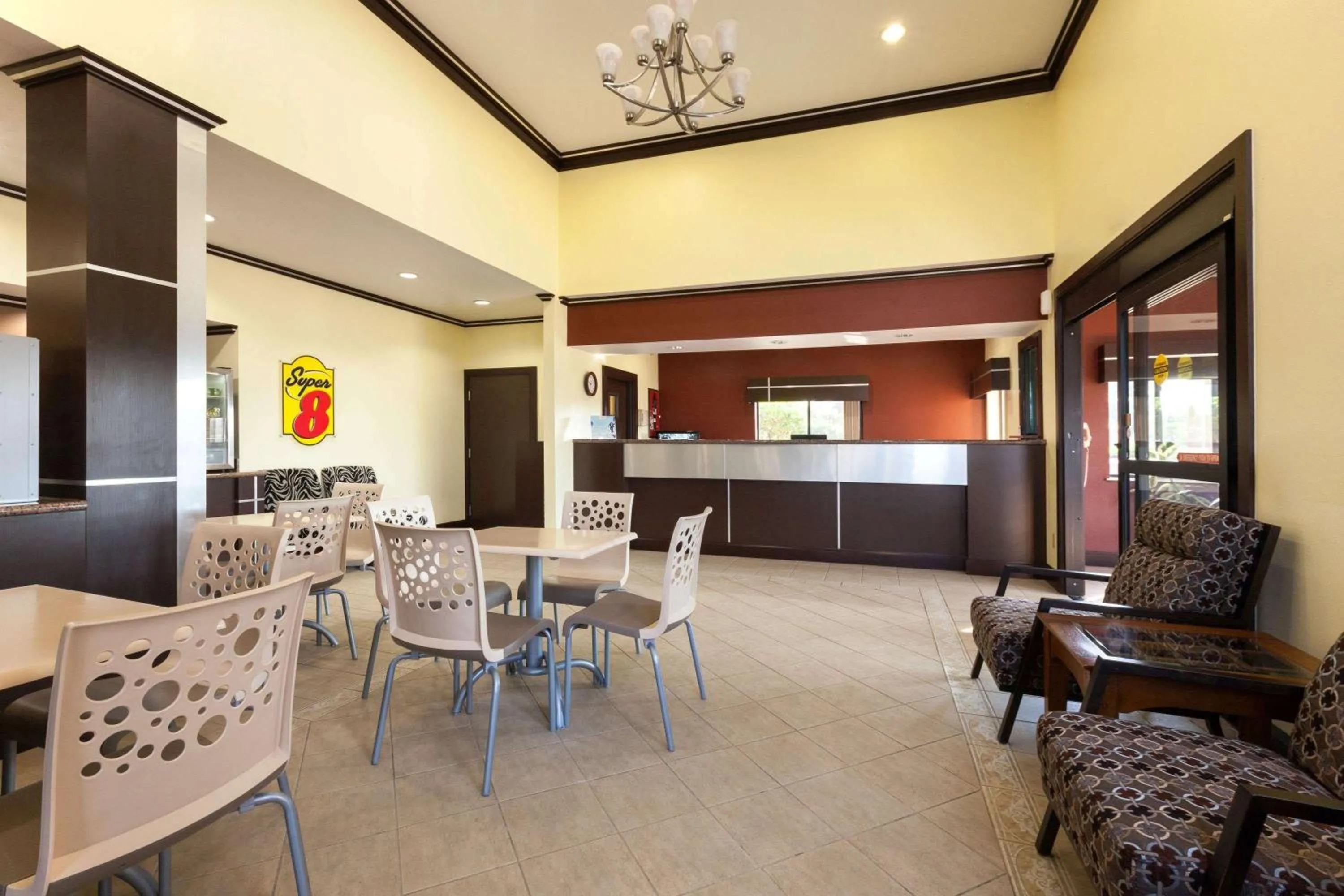 Lobby or reception in Super 8 by Wyndham Fairfield Tx