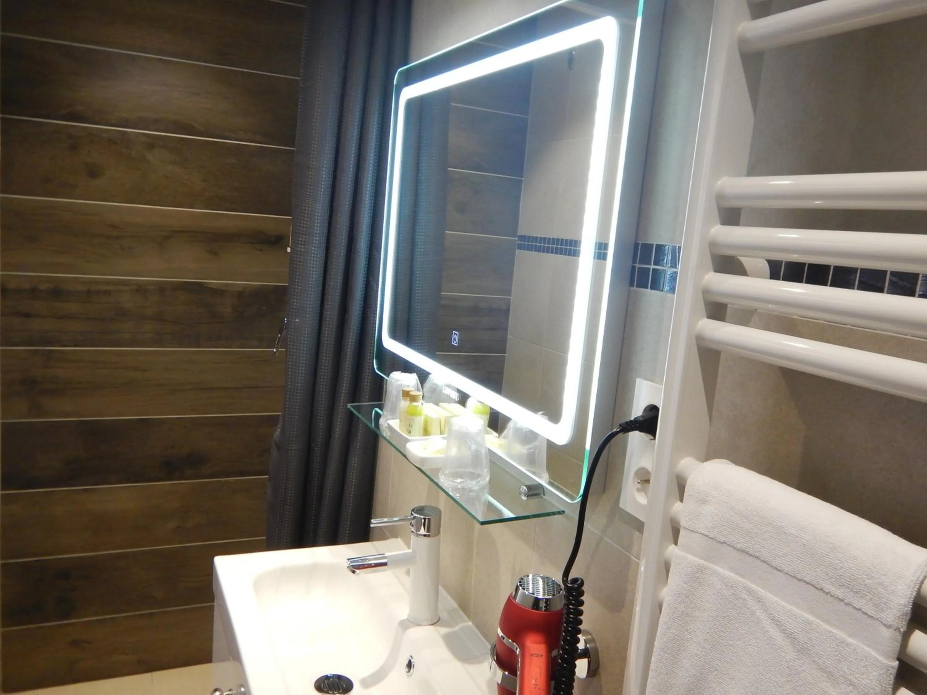 Activities in Hotel Miramar- Cap d'Antibes - La Garoupe plage