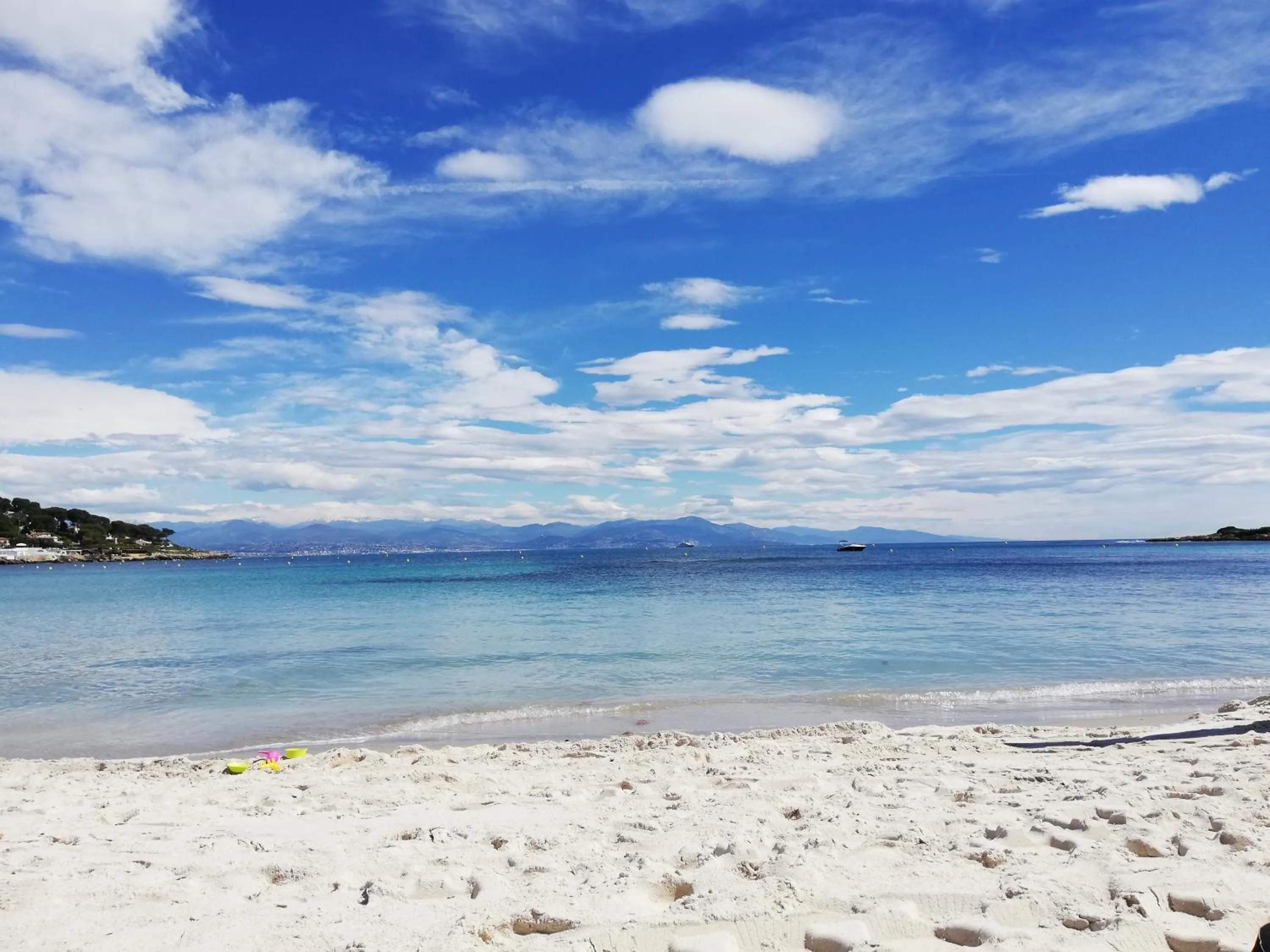 Natural landscape in Hotel Miramar- Cap d'Antibes - La Garoupe plage