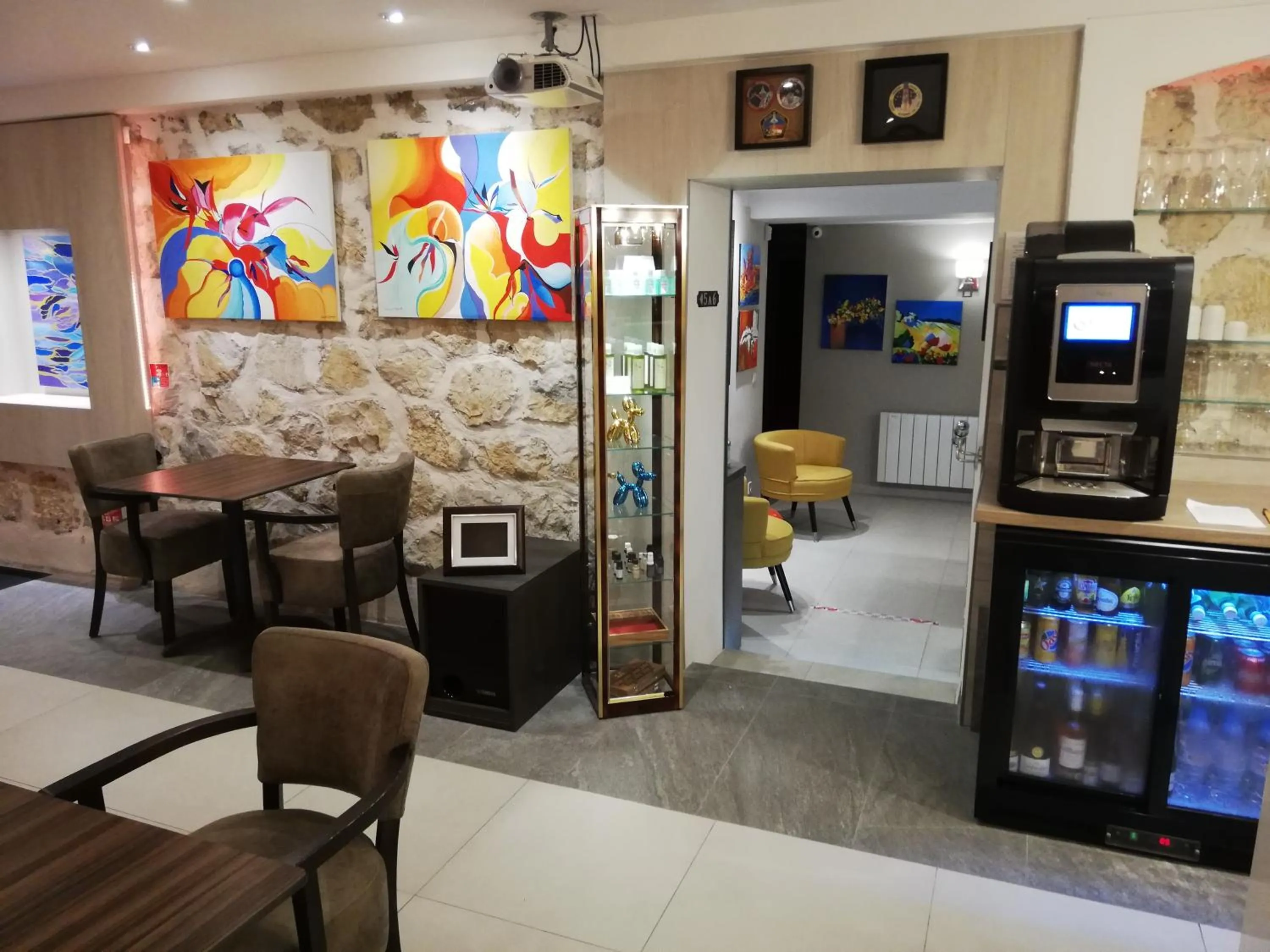 Staff in Hotel Miramar- Cap d'Antibes - La Garoupe plage