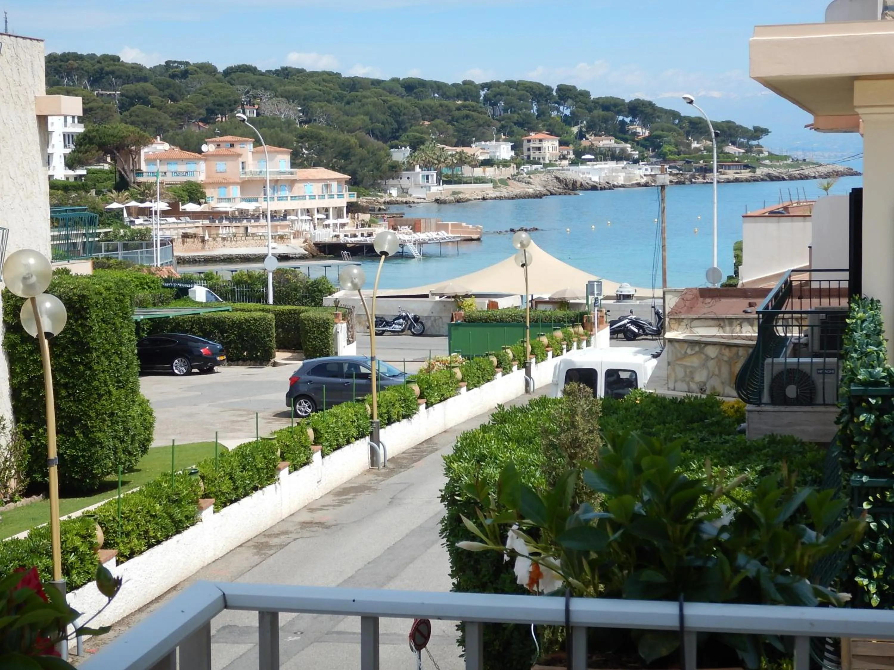 Restaurant/places to eat in Hotel Miramar- Cap d'Antibes - La Garoupe plage