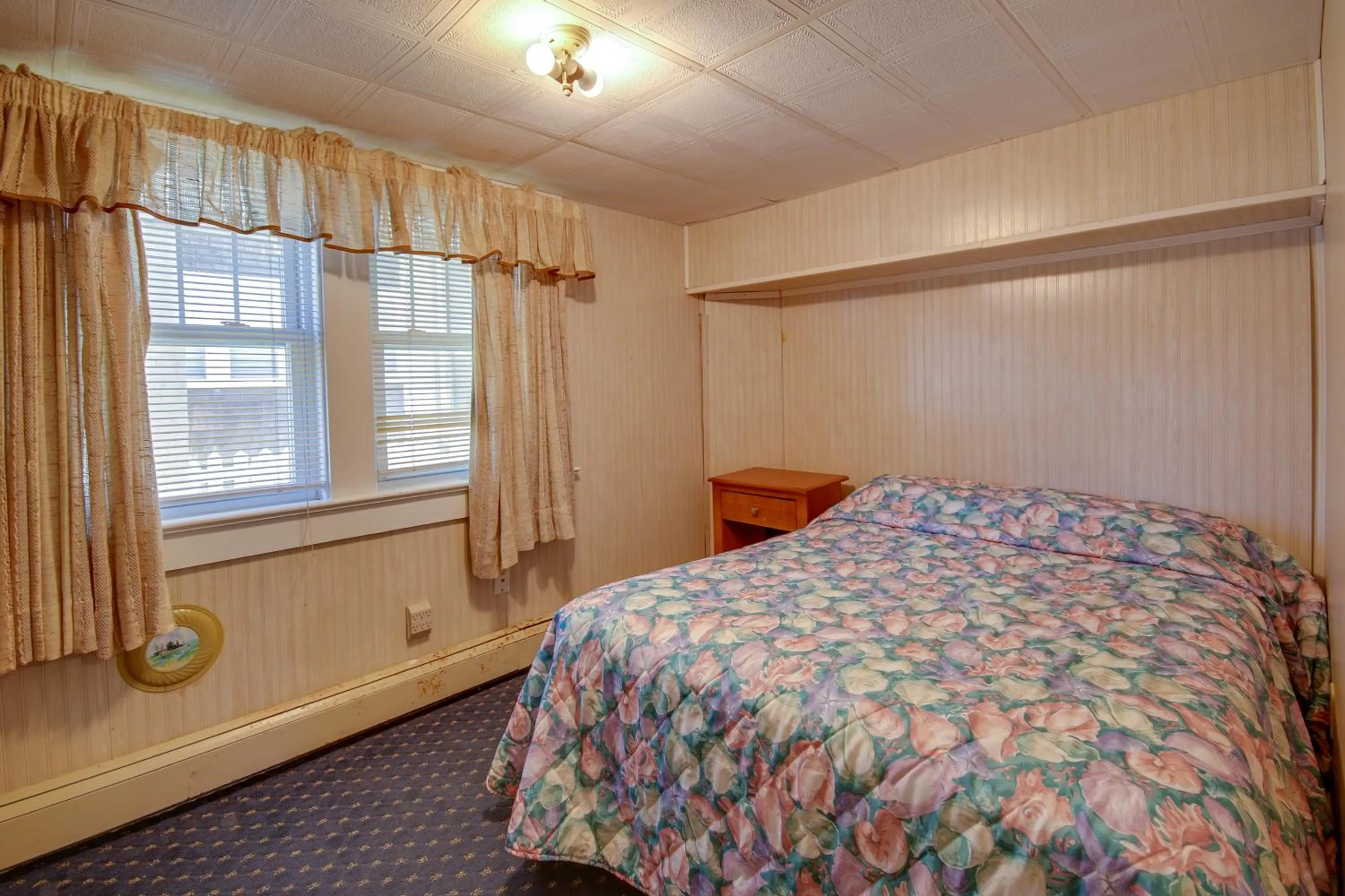 Bedroom in Majestic Hotel & Apartments