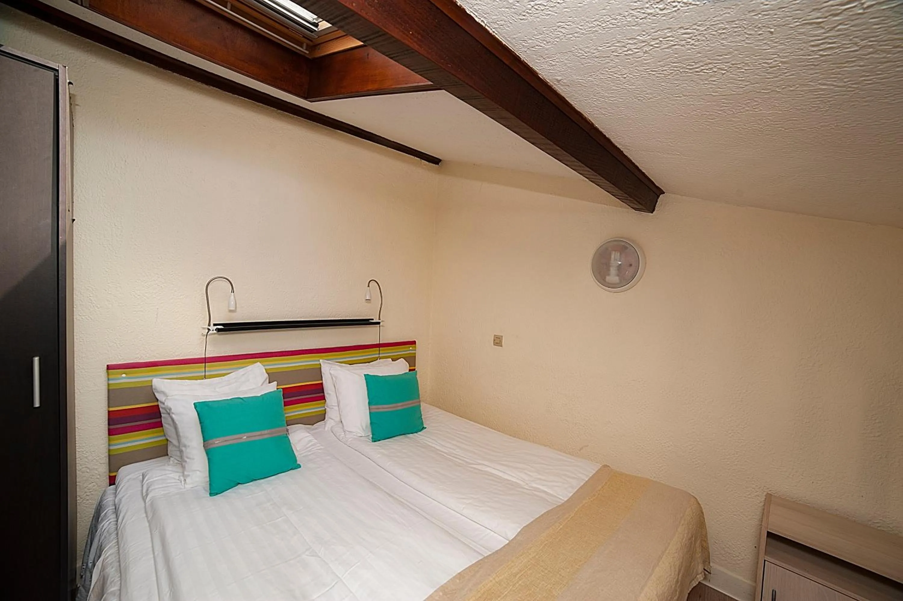 Bed in Hôtel Du Soleil