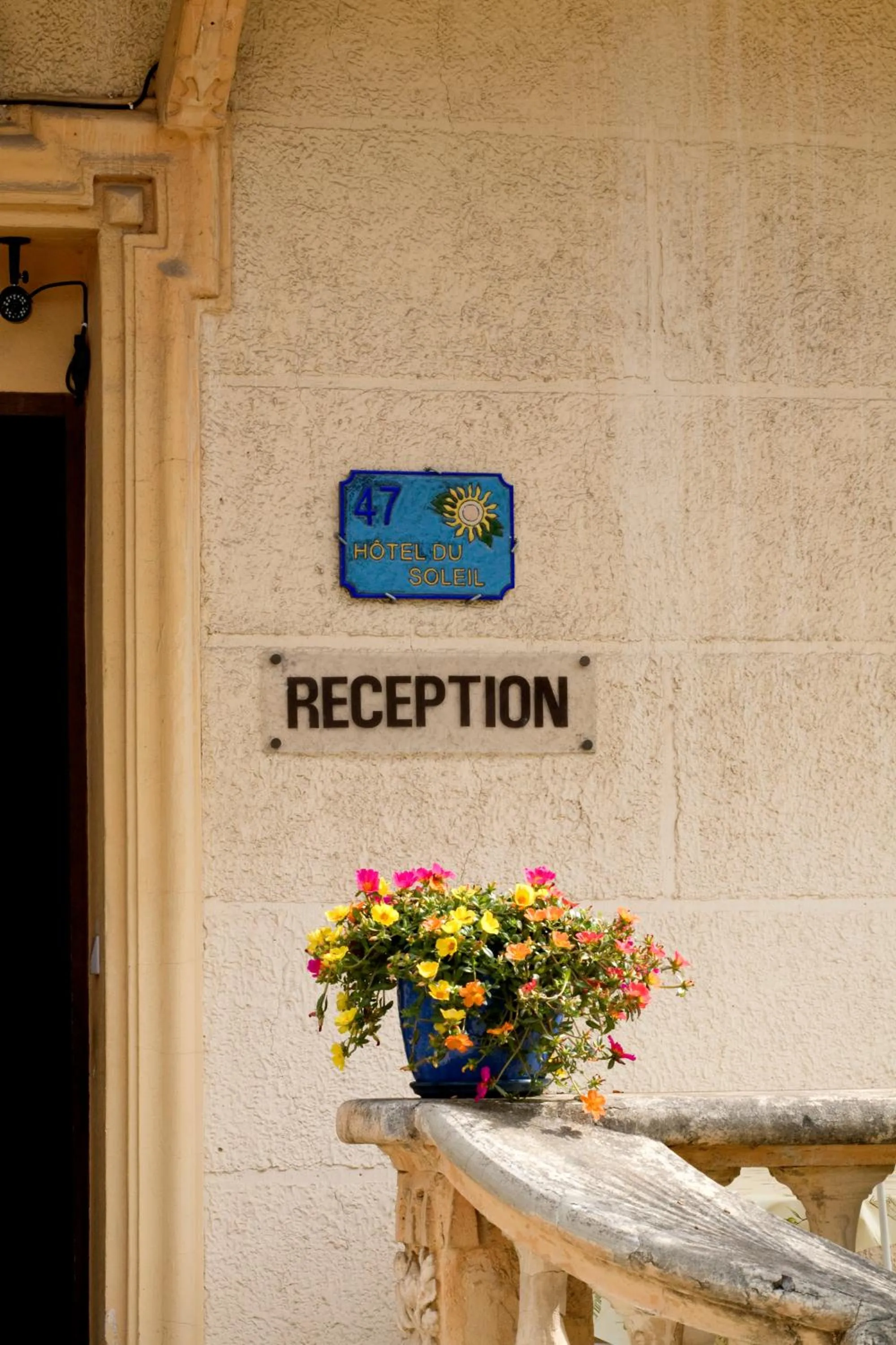 Lobby or reception in Hôtel Du Soleil