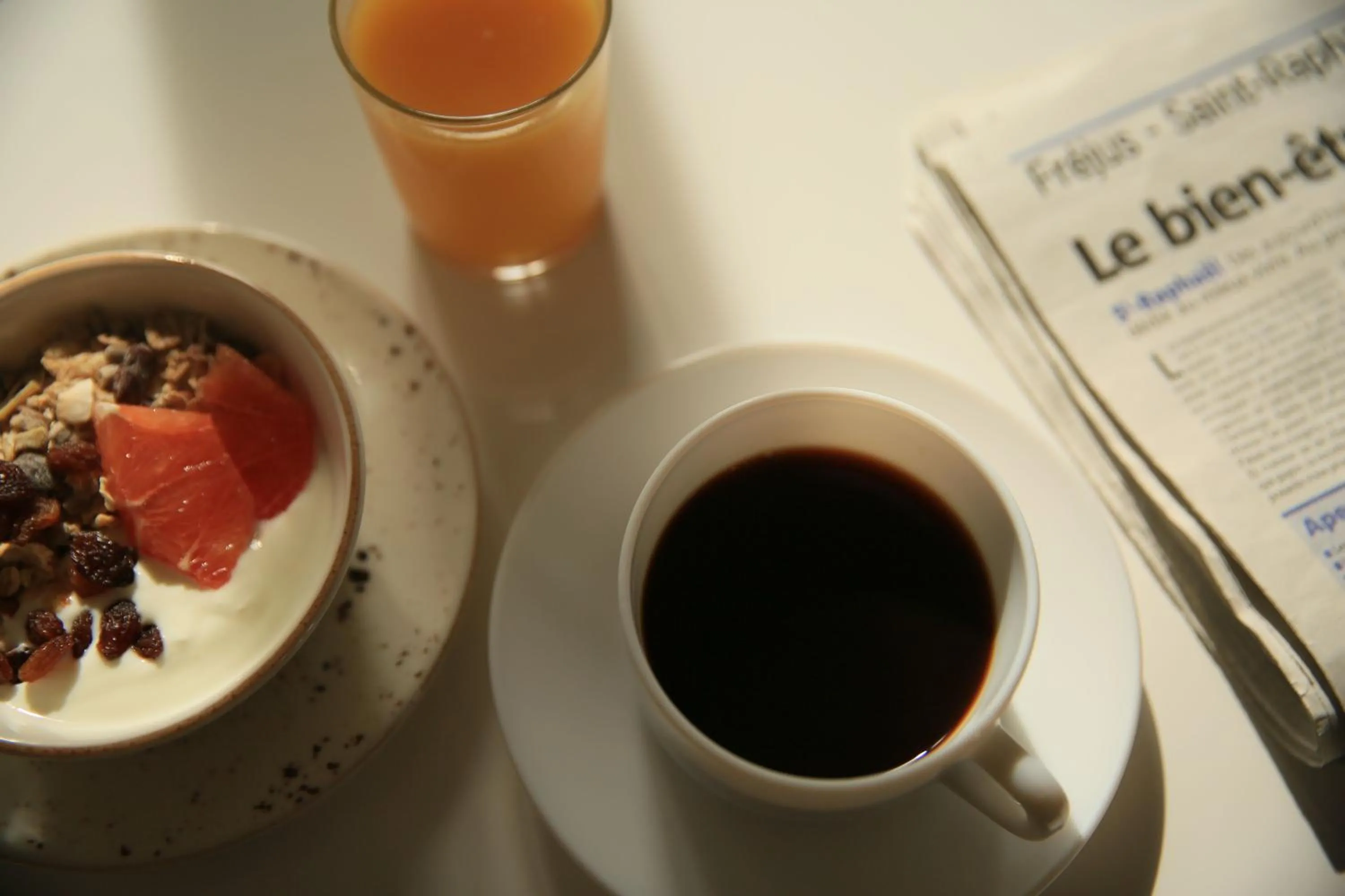 Continental breakfast in Hôtel Du Soleil