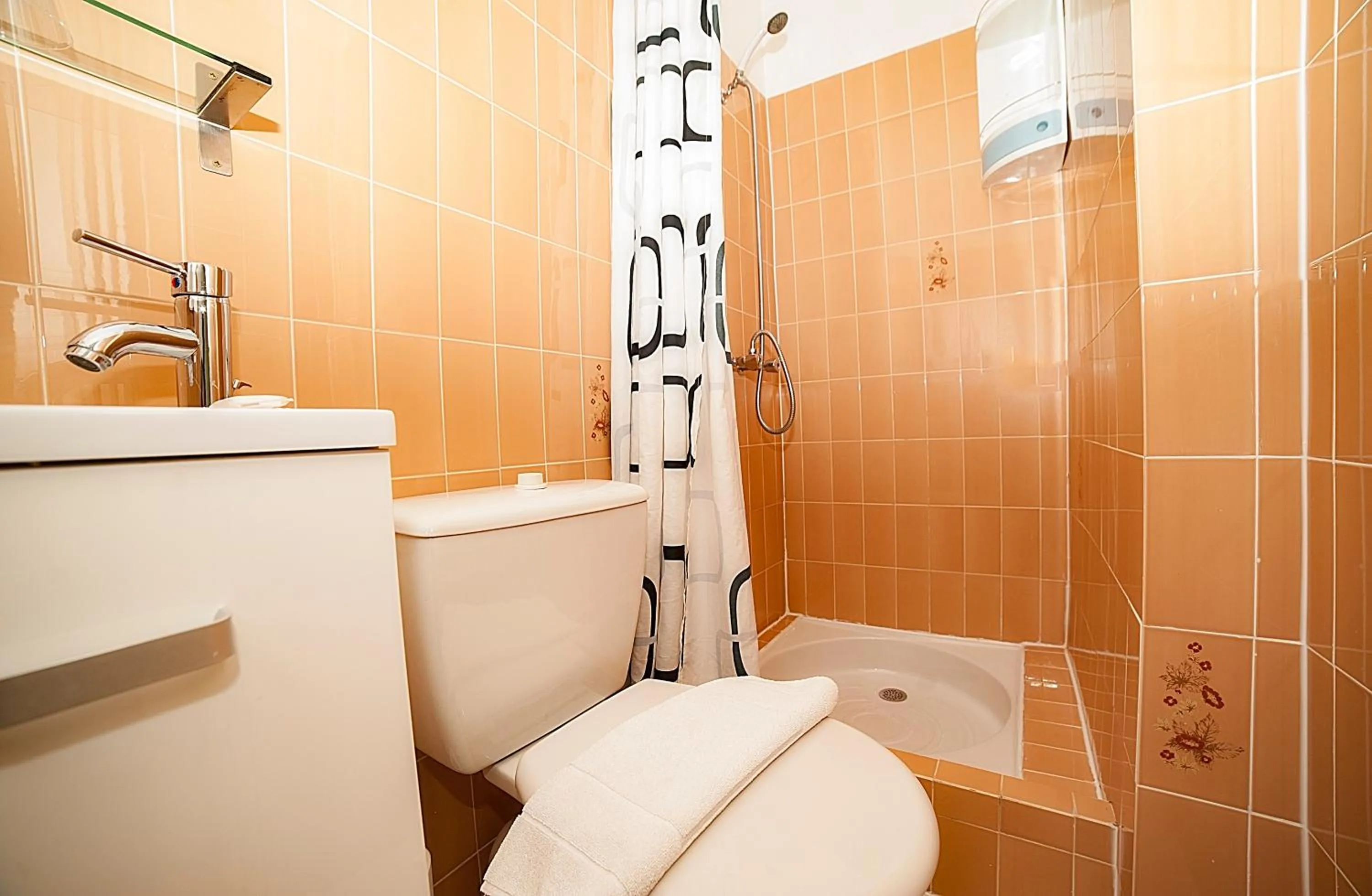 Bathroom in Hôtel Du Soleil