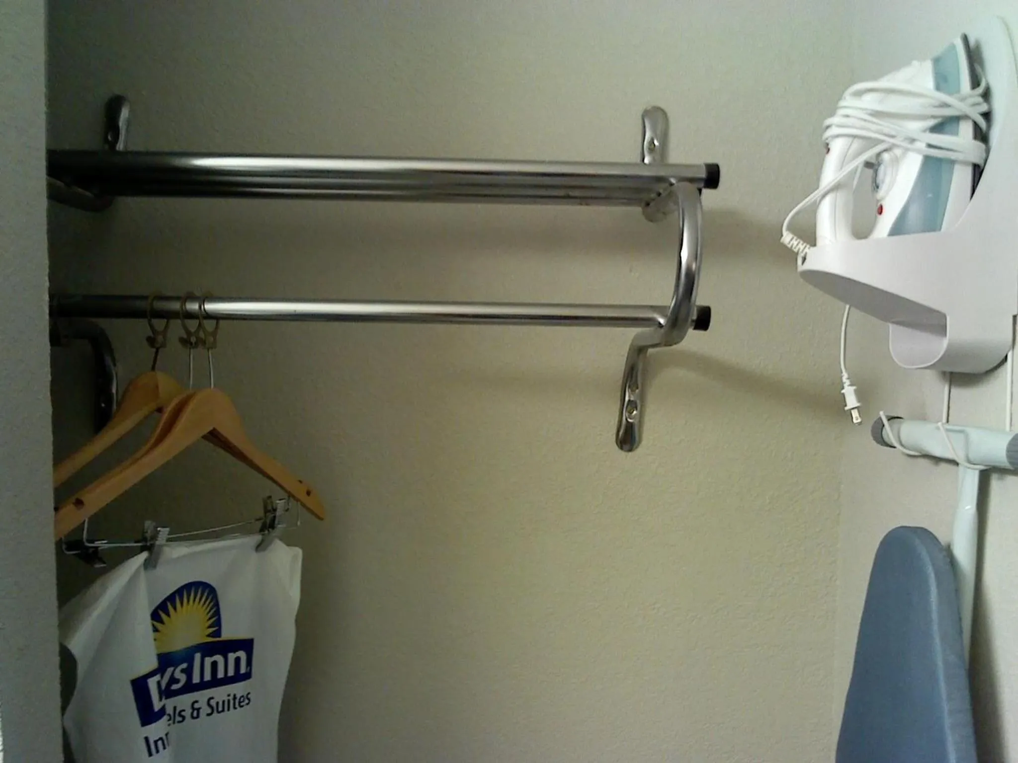 Decorative detail in Days Inn by Wyndham Snyder