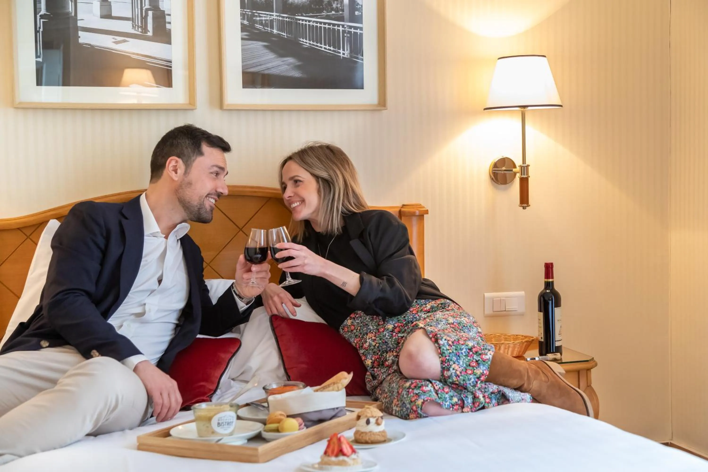 Bedroom in Hotel Etats Unis Opera