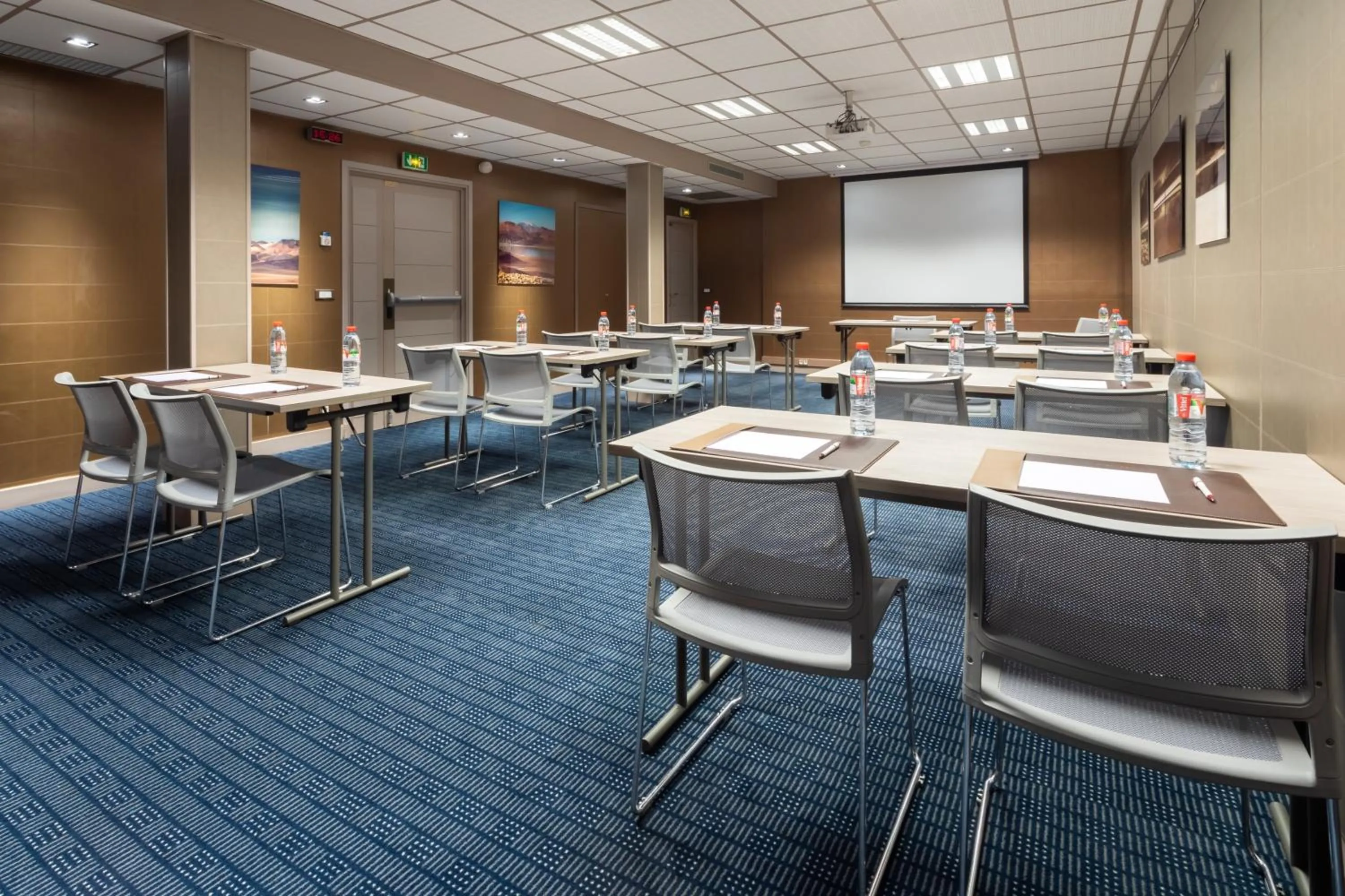 Meeting/conference room in Hotel Etats Unis Opera