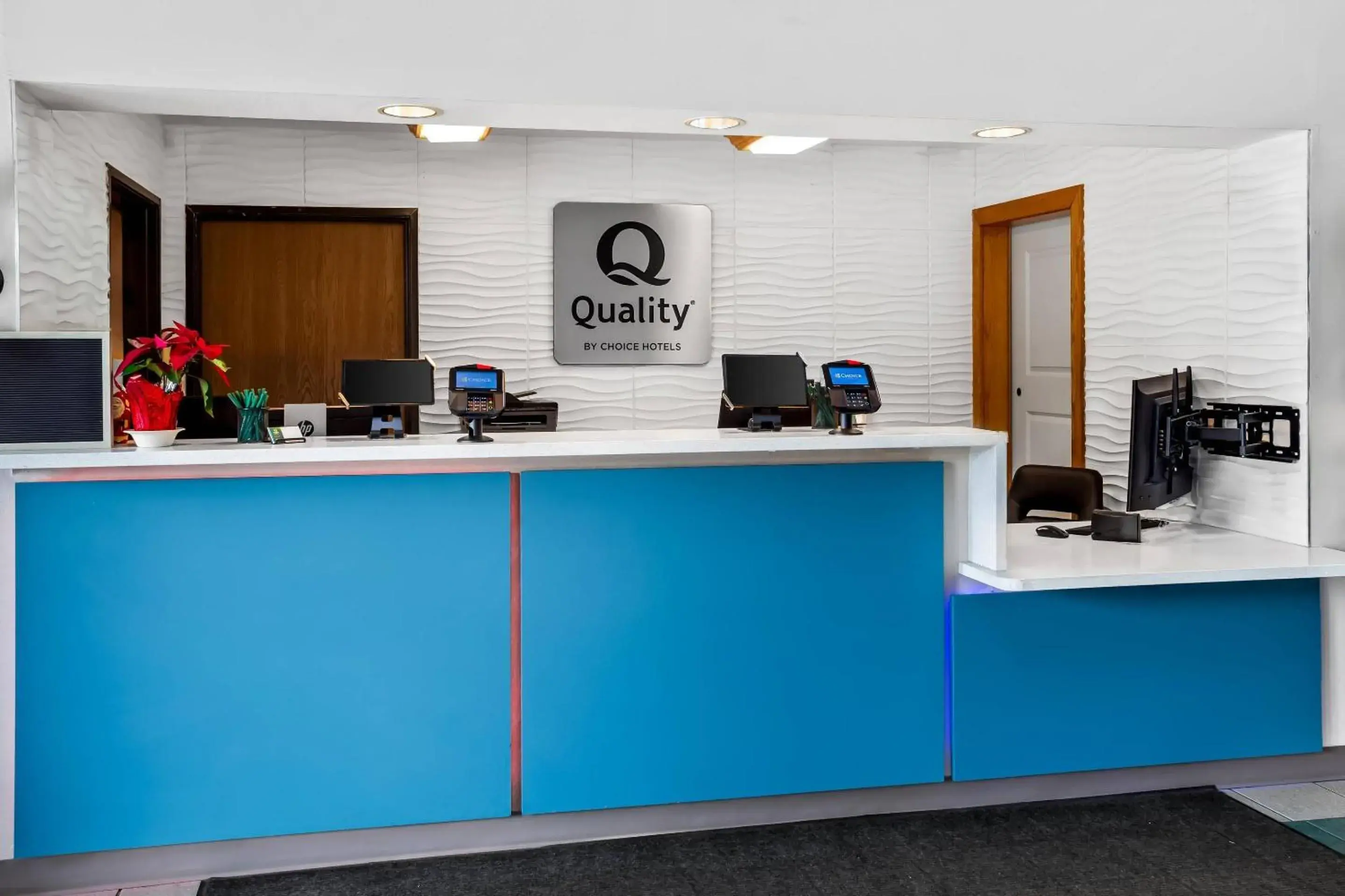 Lobby or reception in Quality Inn Port Orchard Lobby or reception in Quality Inn Port Orchard