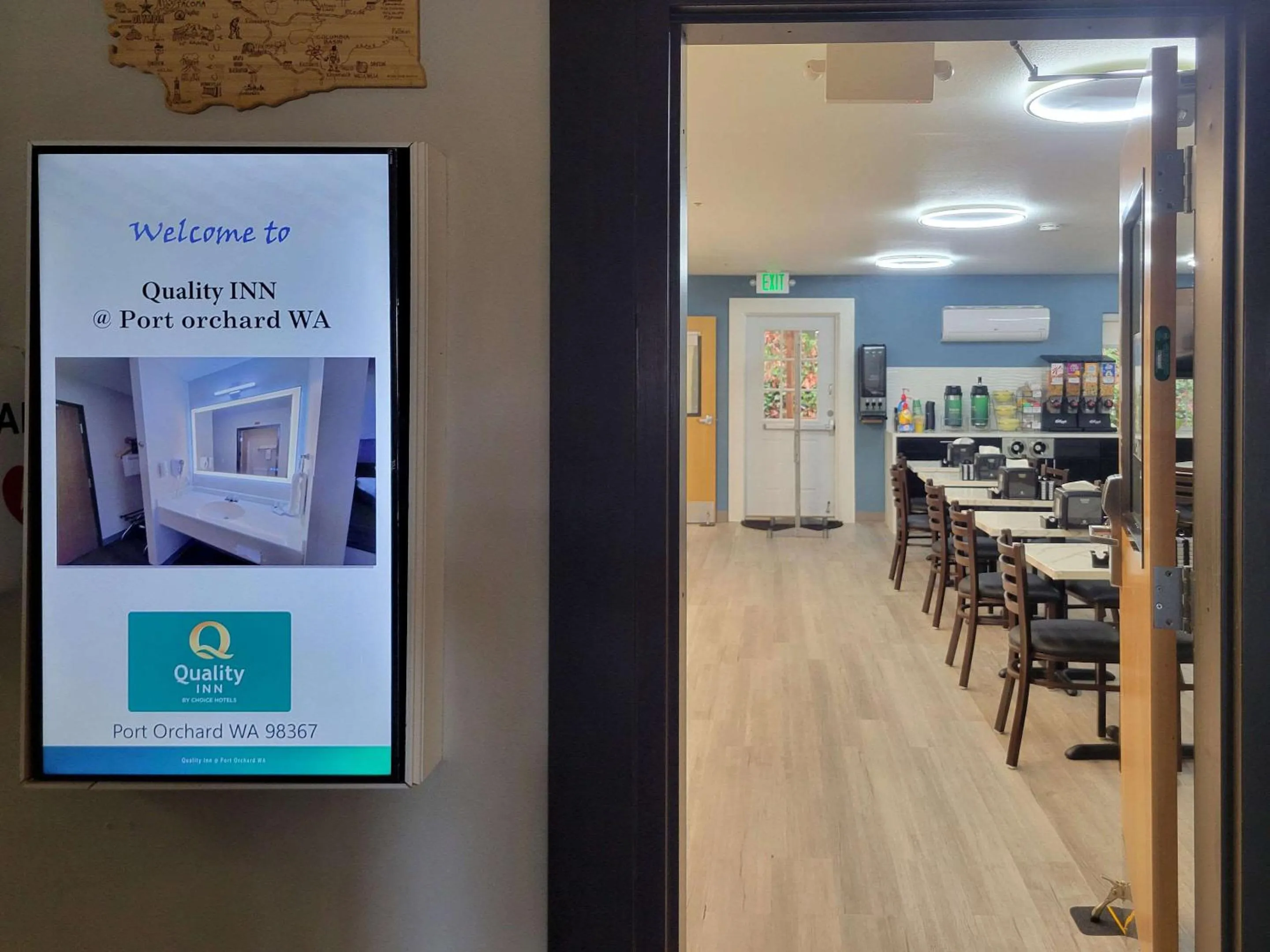 Breakfast in Quality Inn Port Orchard