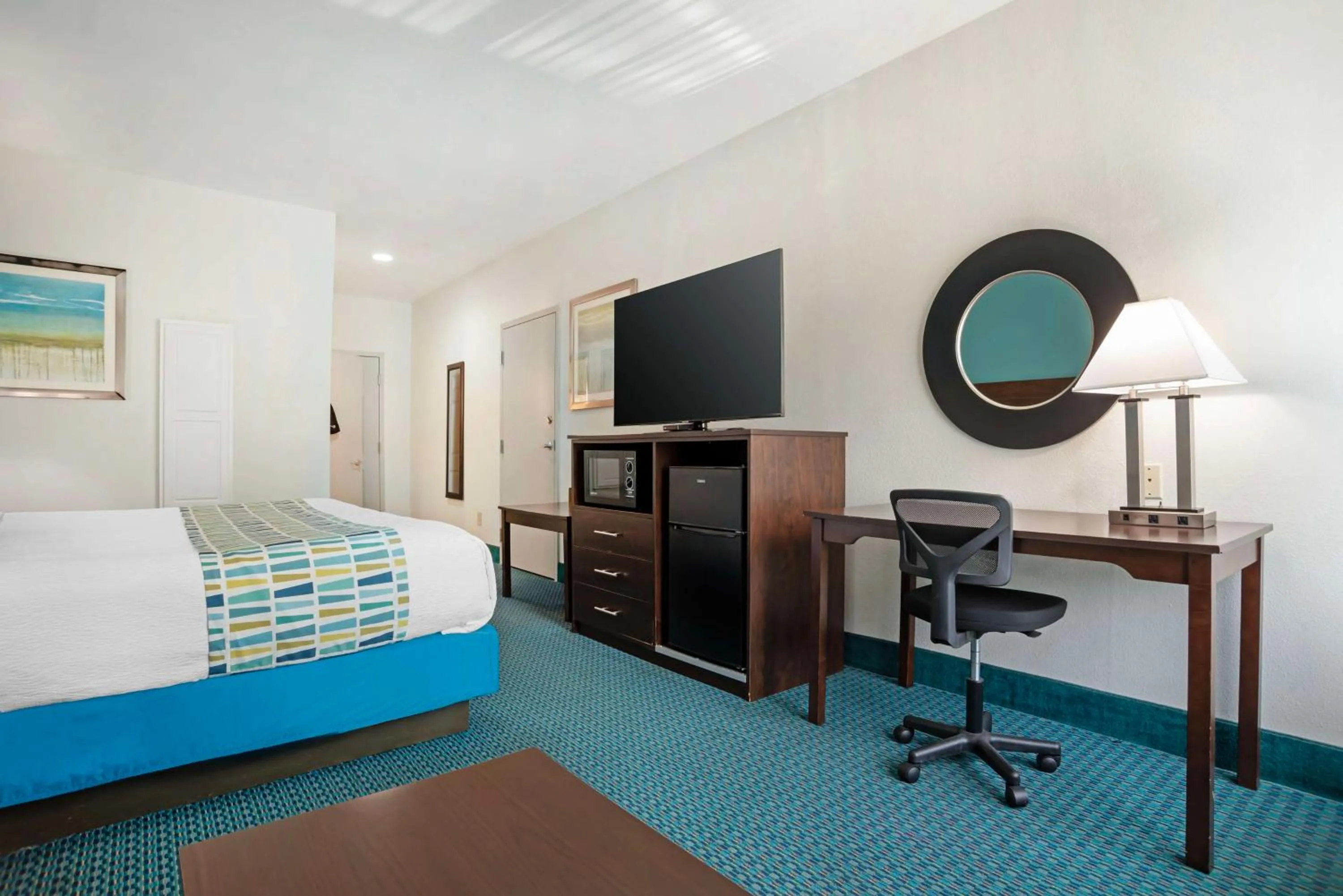 Bedroom, Bed in Best Western Plus Blue Angel Inn