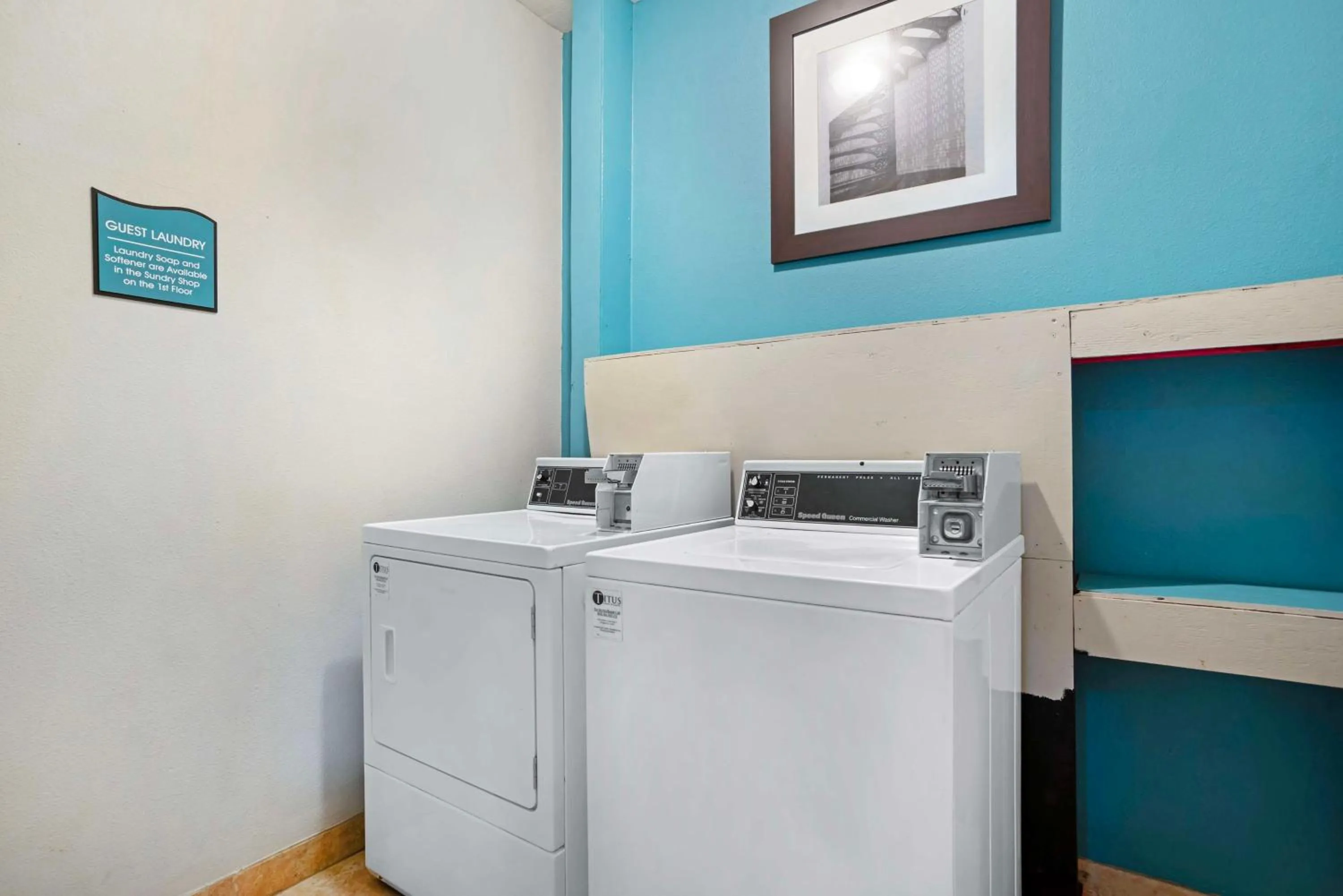 laundry in Best Western Plus Blue Angel Inn