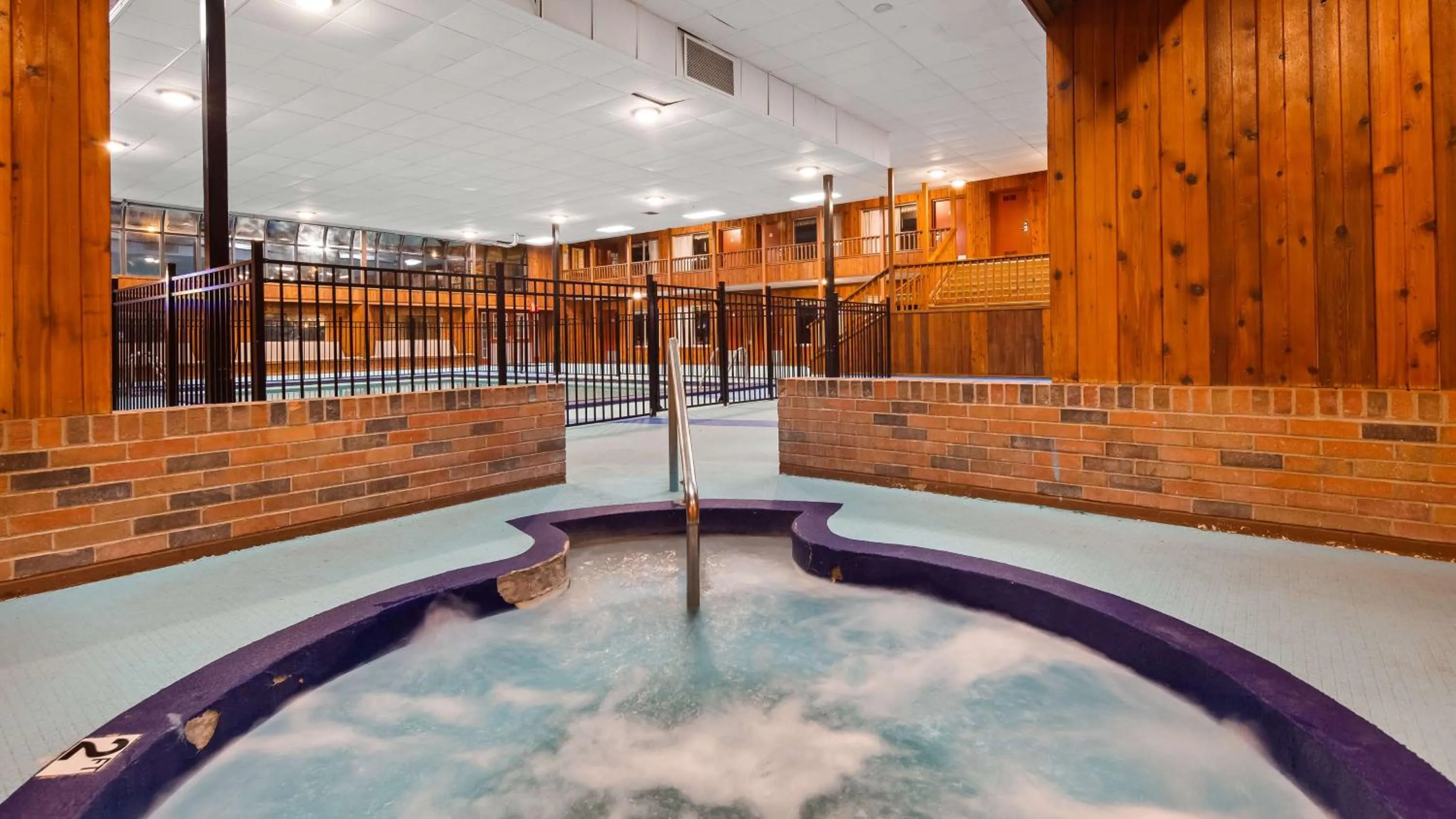 Spa and wellness centre/facilities in Sturgis Lodge and Suites
