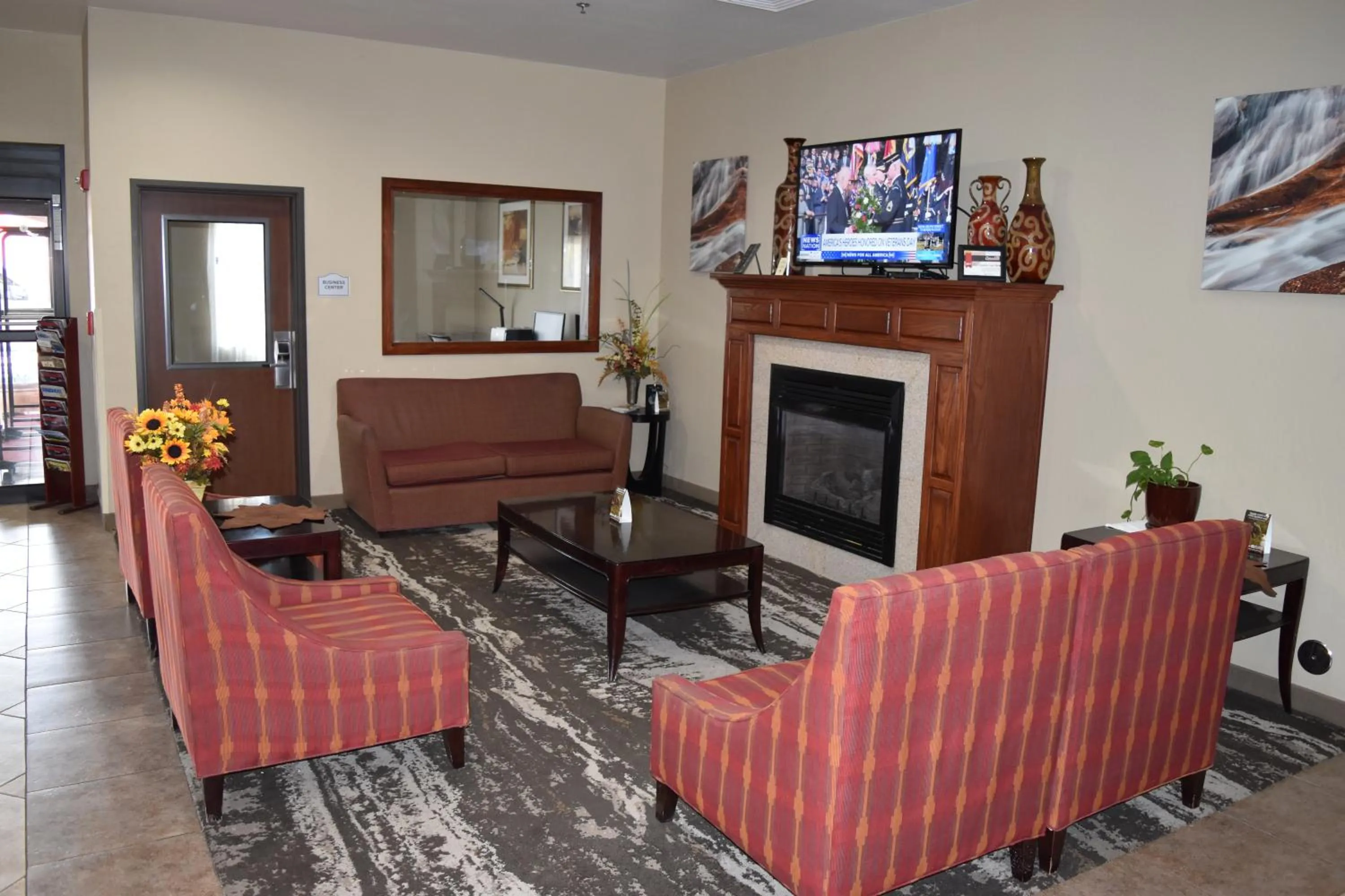 Lobby or reception in Best Western Oasis Inn