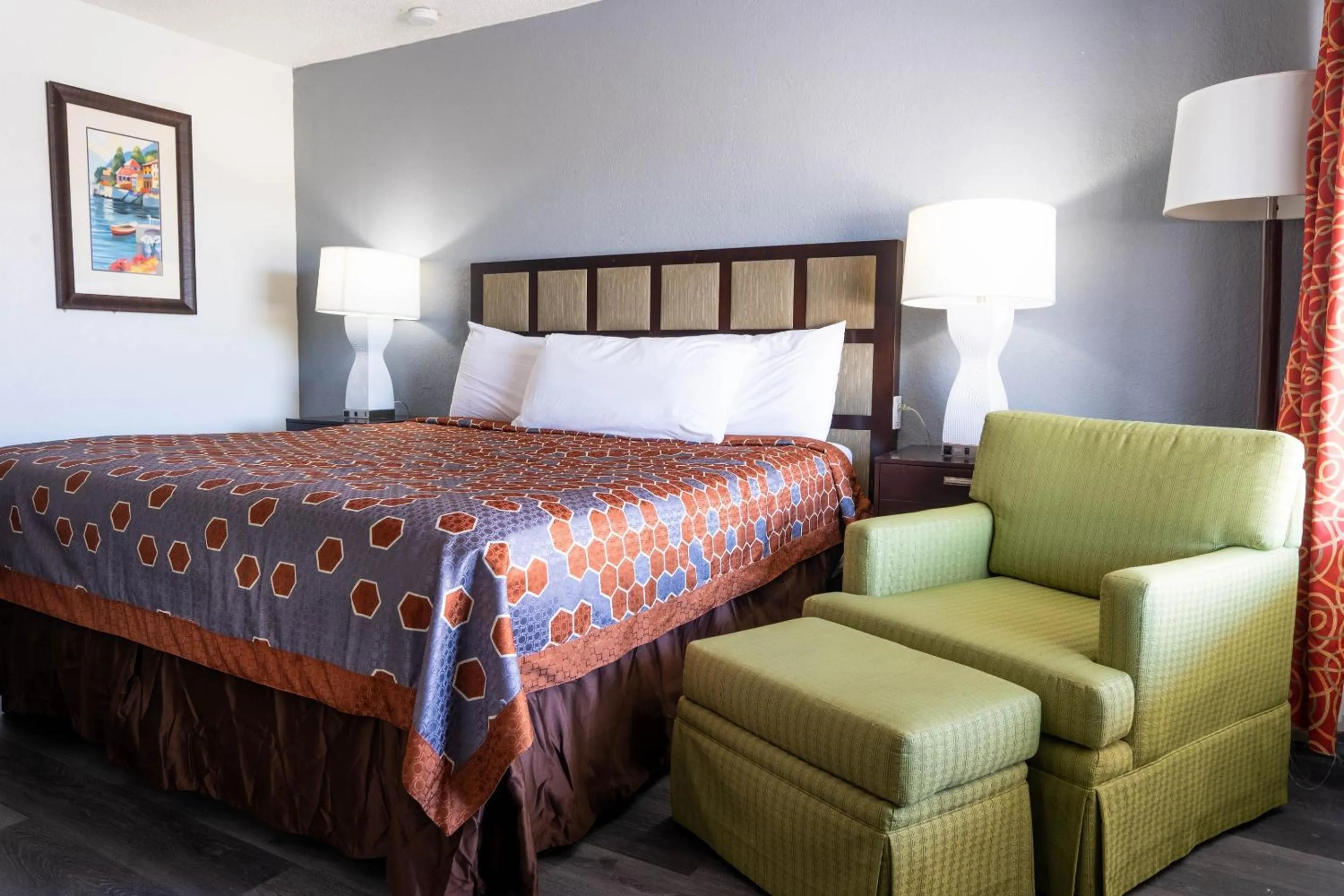 Bedroom, Bed in OYO Hotel Ocala, FL I-75