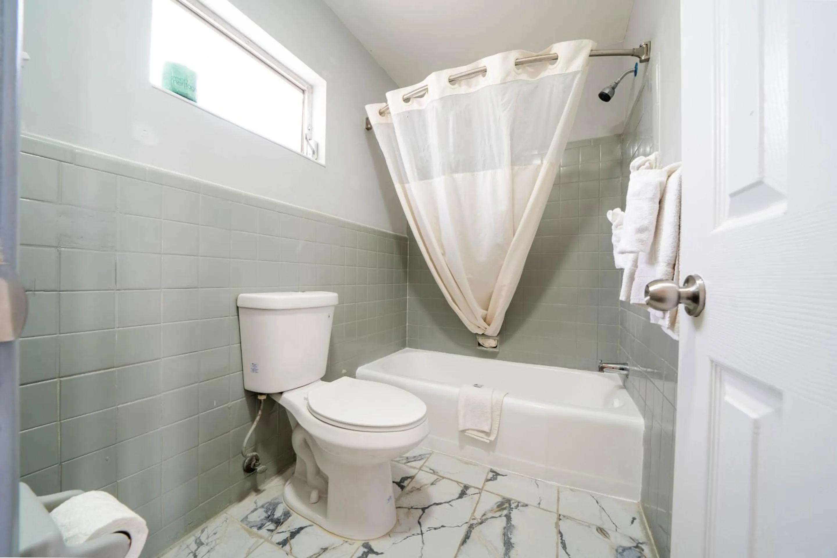 Bathroom in OYO Hotel Ocala, FL I-75