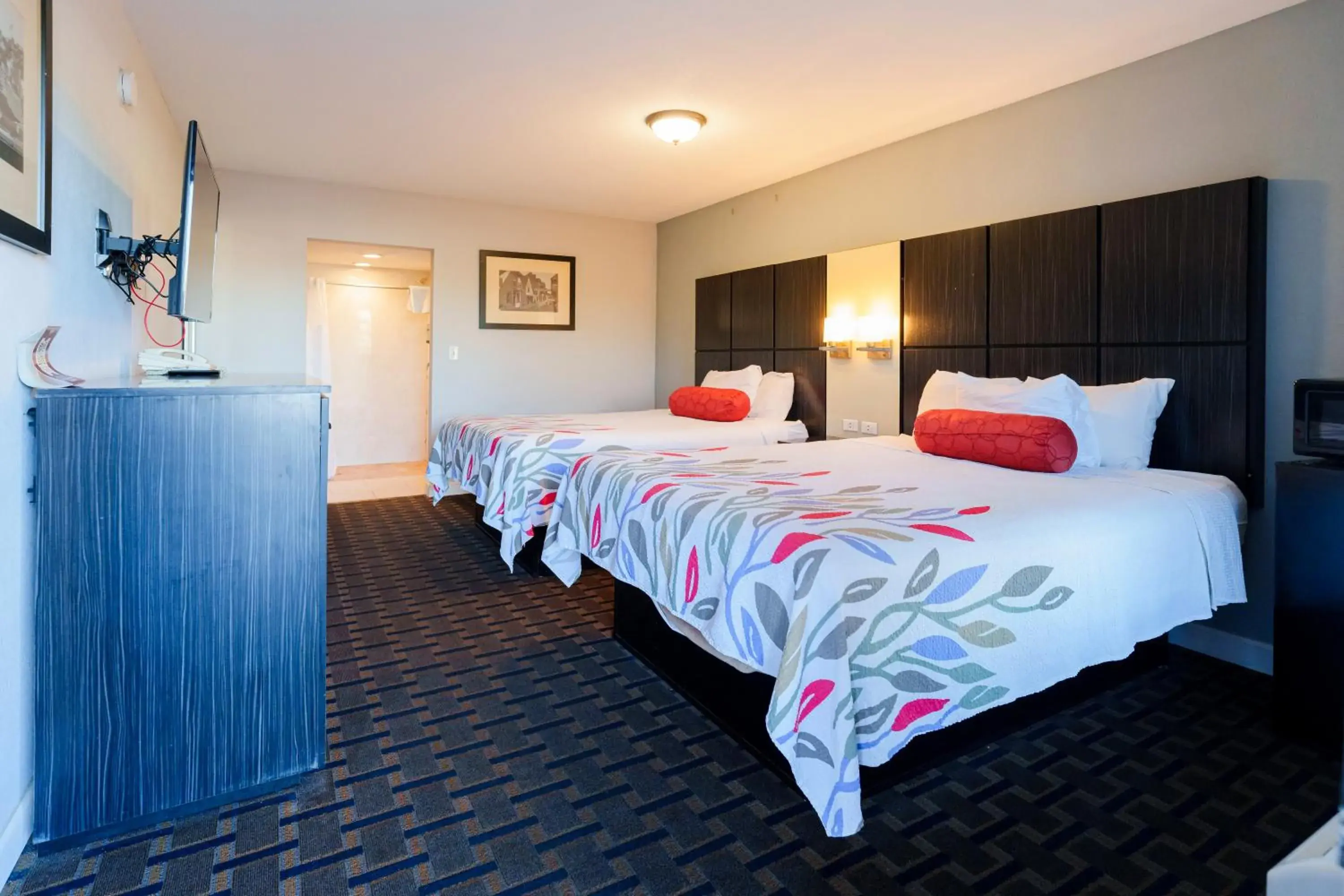 Bed in San Marco Inn East - Jacksonville Bed in San Marco Inn East - Jacksonville