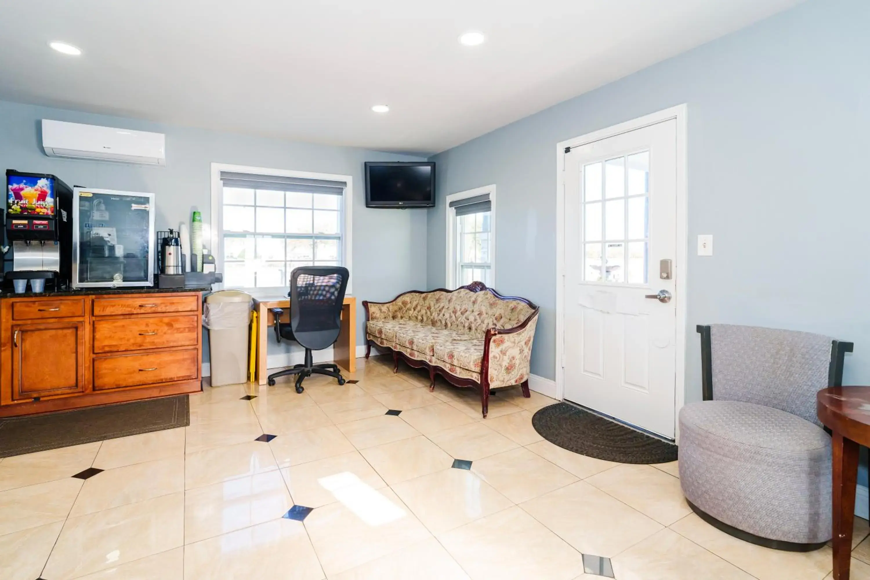 Lobby or reception in San Marco Inn East - Jacksonville Lobby or reception in San Marco Inn East - Jacksonville