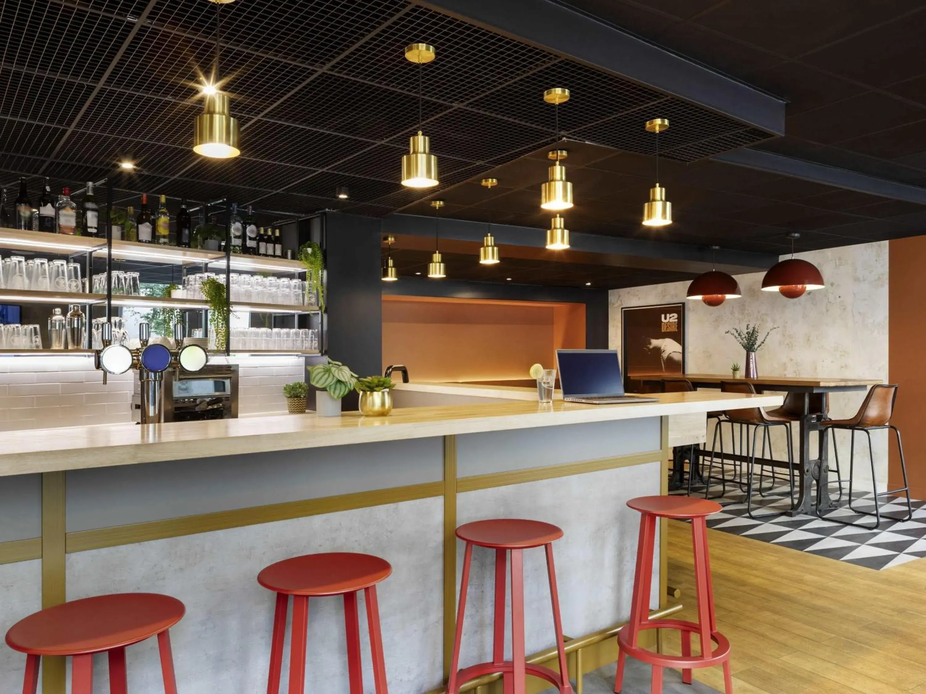 Property building in ibis Paris Nation Davout Property building in ibis Paris Nation Davout