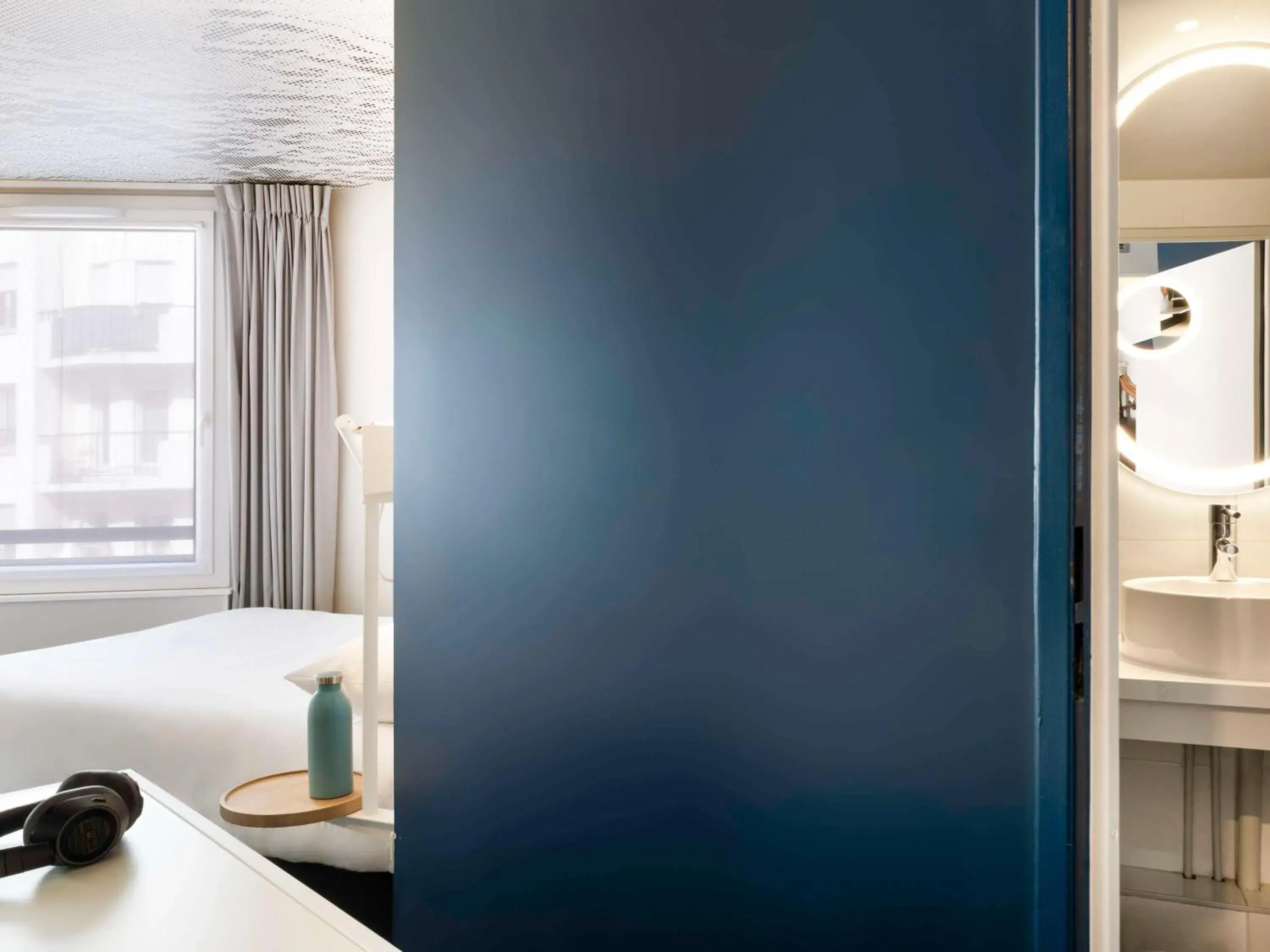 Bedroom in ibis Paris Nation Davout Bedroom in ibis Paris Nation Davout