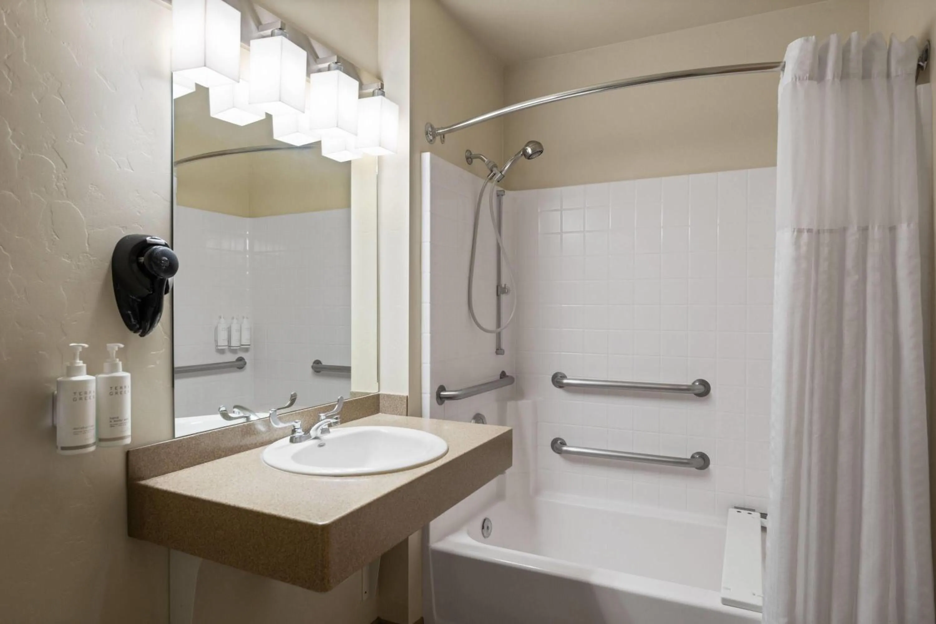 Bathroom in Days Inn by Wyndham Chino Valley