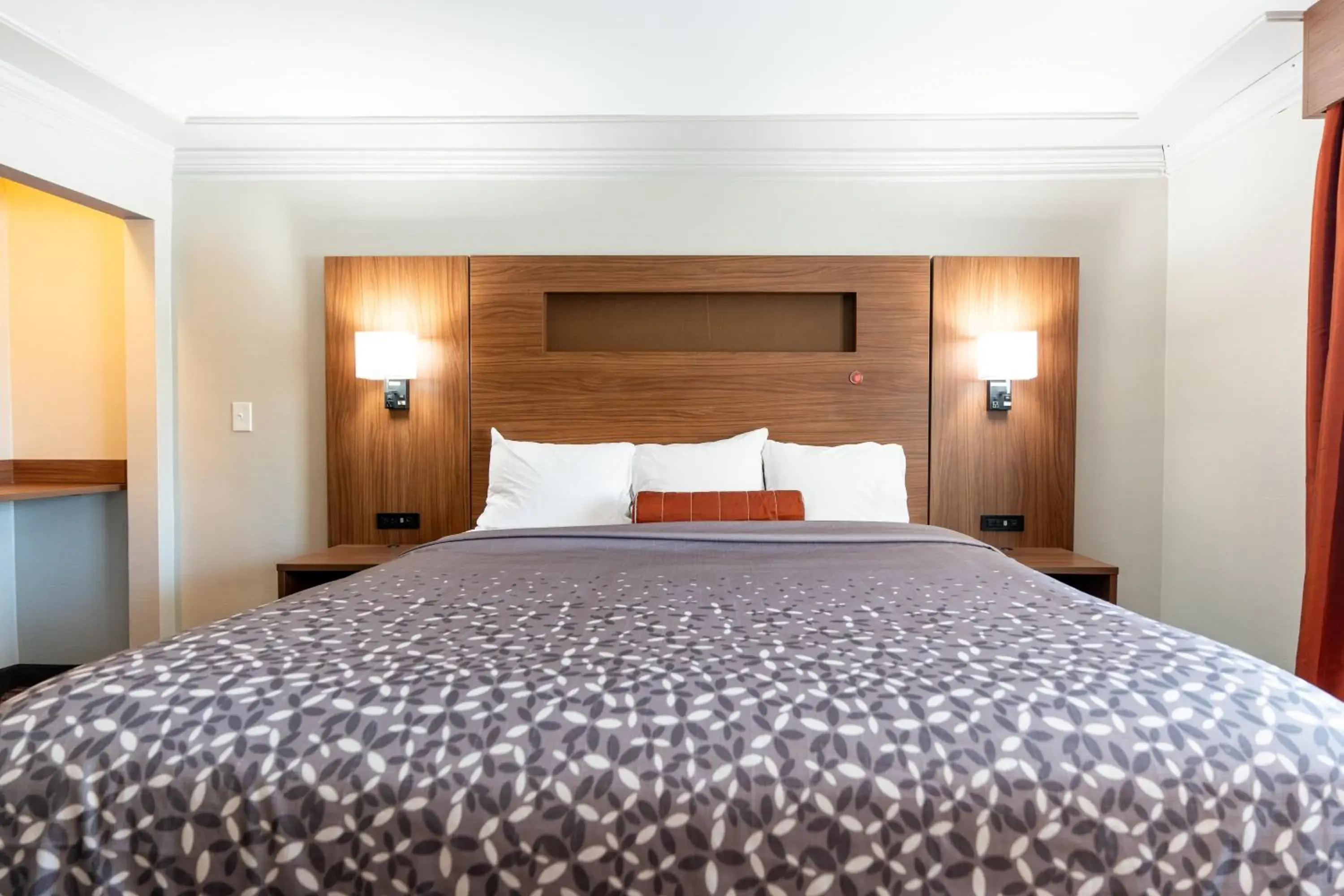 Bed in Kalika Hotel Bed in Kalika Hotel