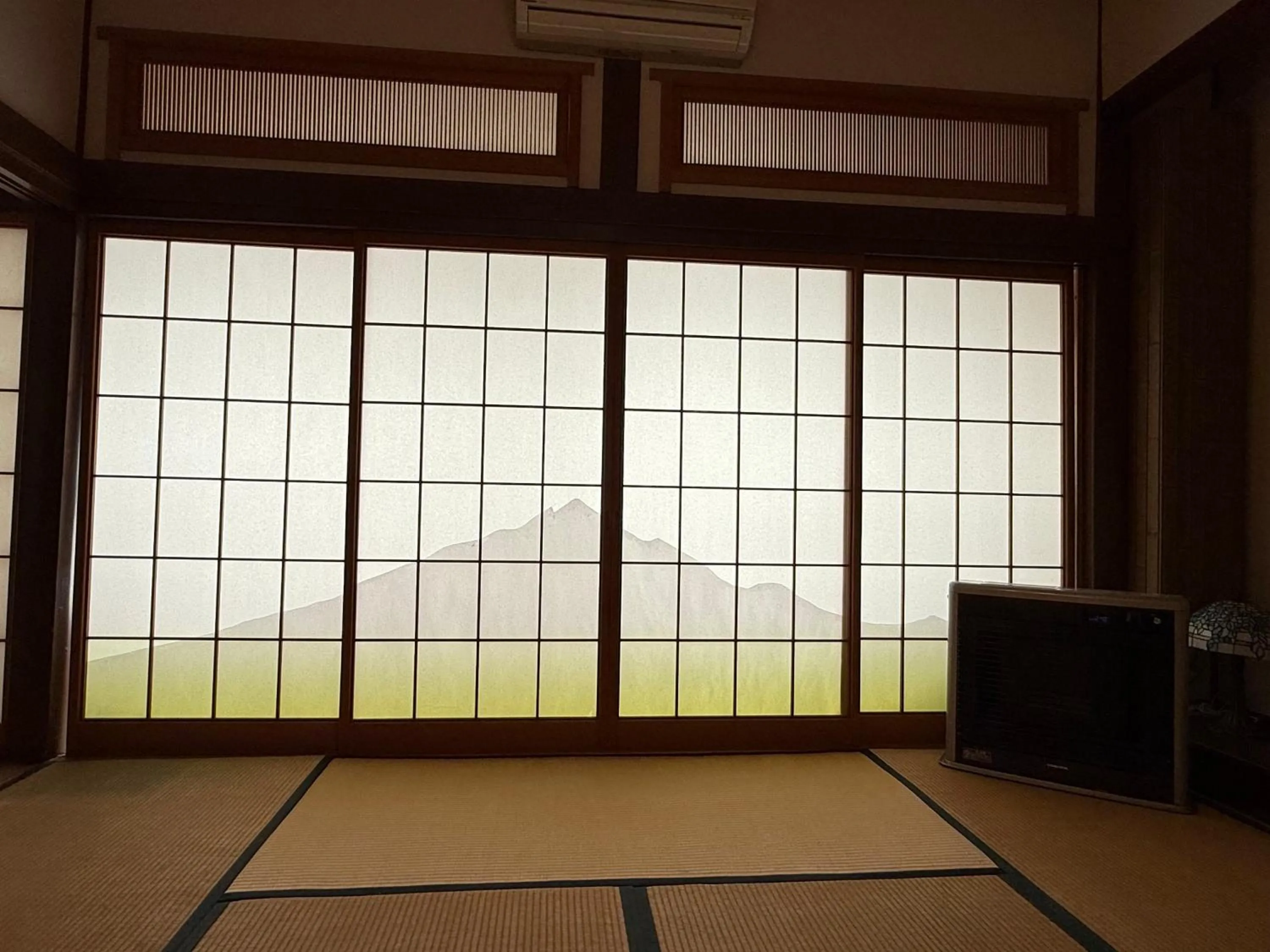 Historical Ryokan SENYUKAN