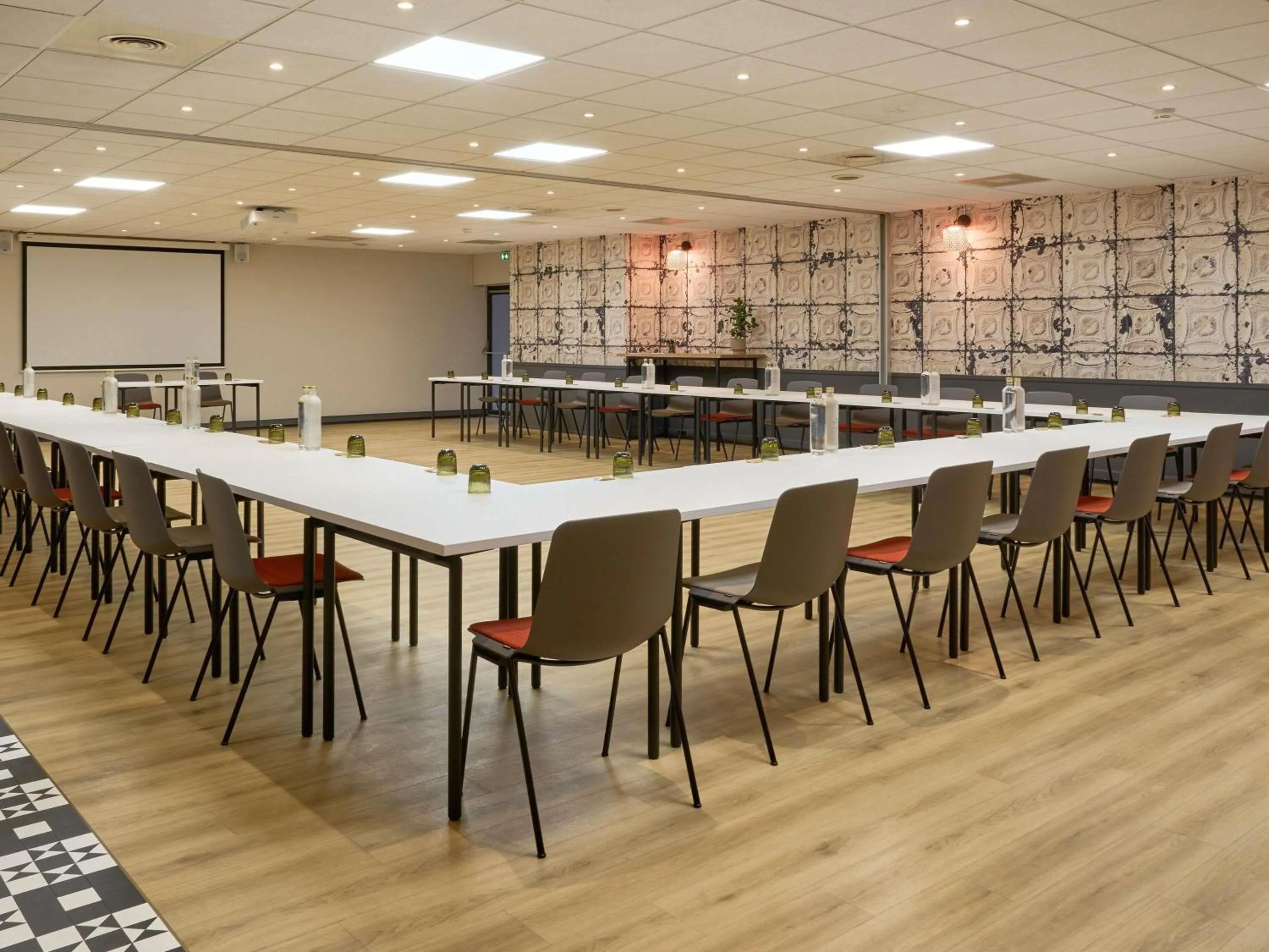 Meeting/conference room in Novotel Paris La Defense Esplanade