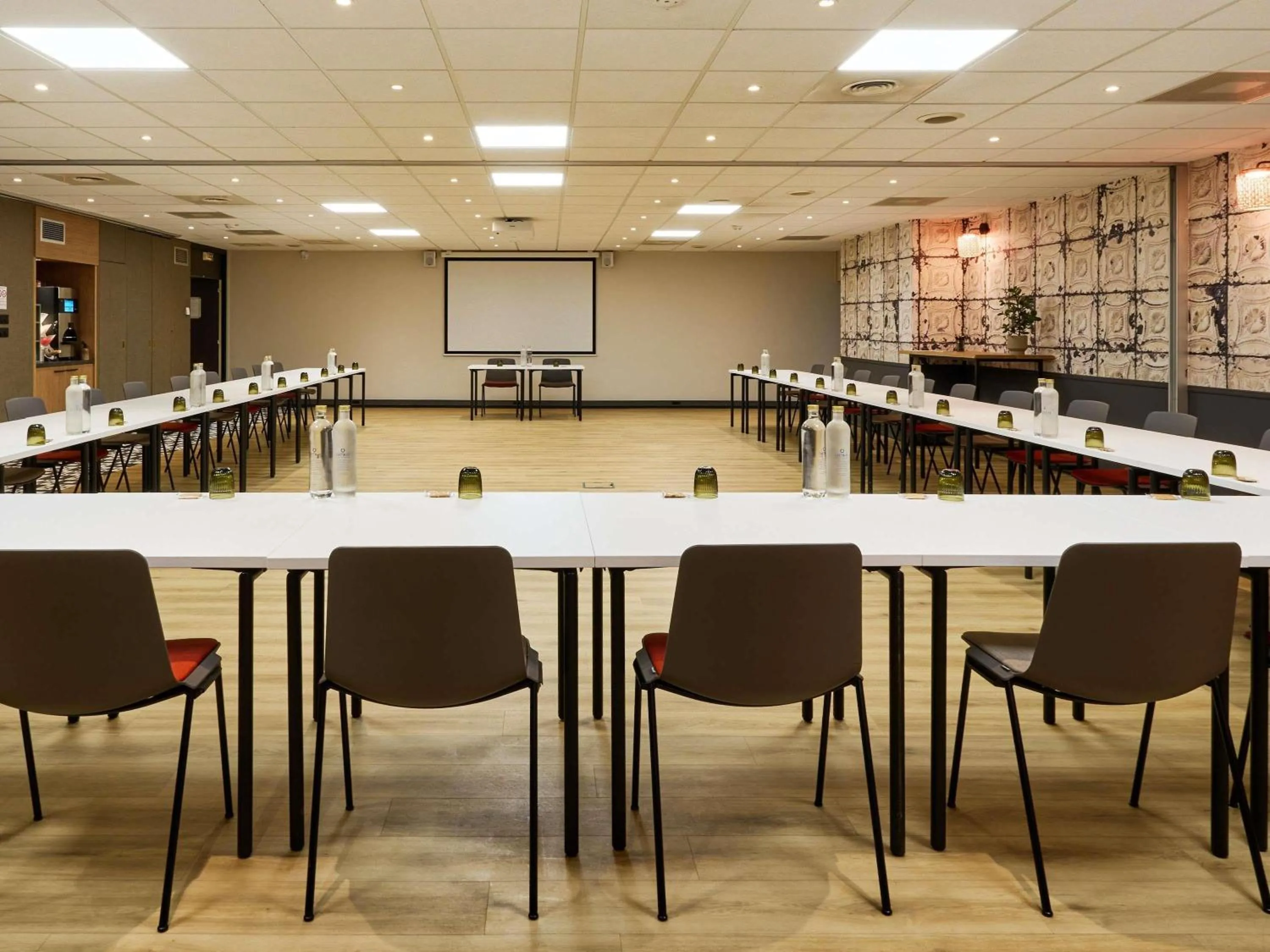 Meeting/conference room in Novotel Paris La Defense Esplanade