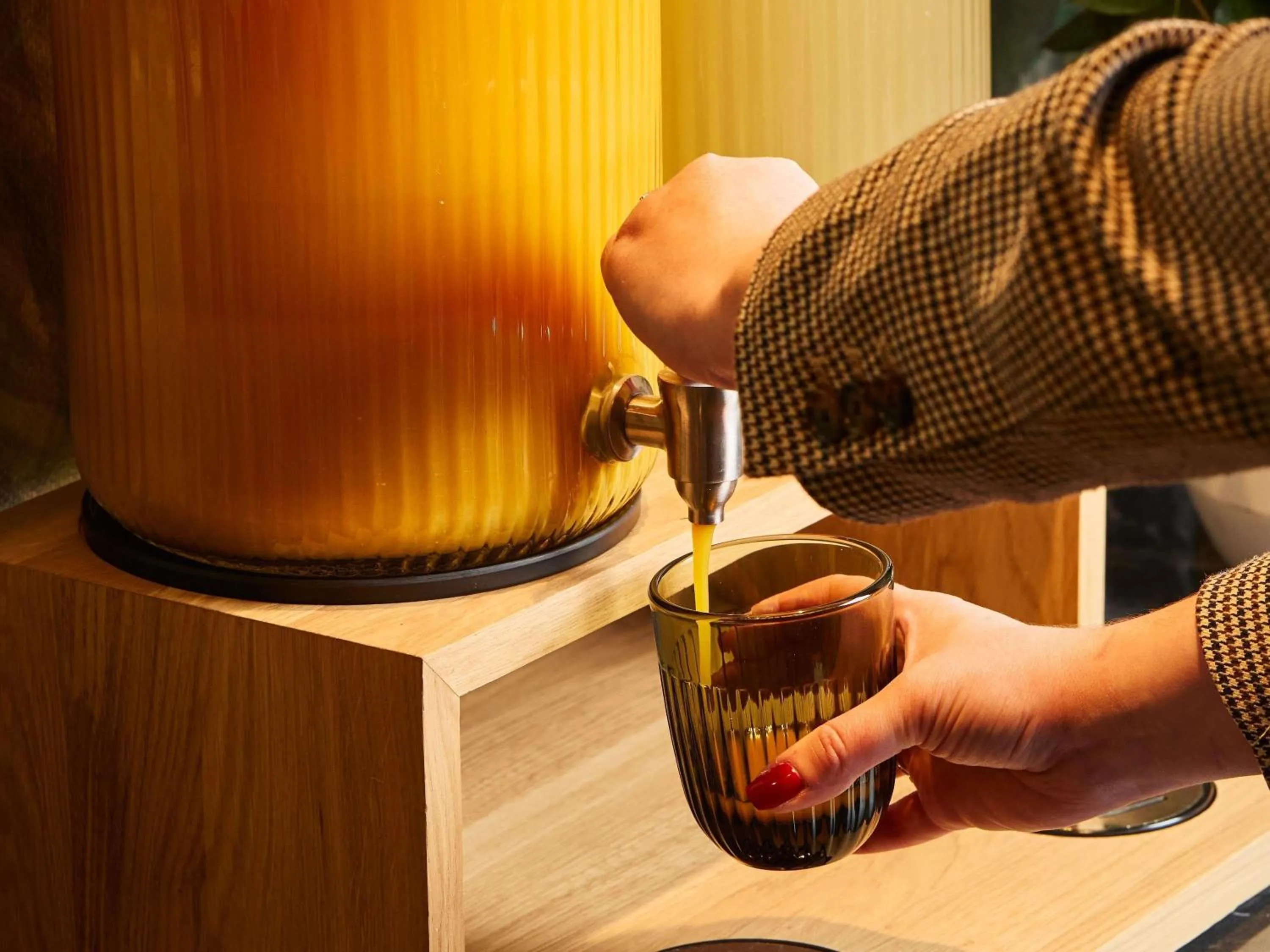 Breakfast in Novotel Paris La Defense Esplanade