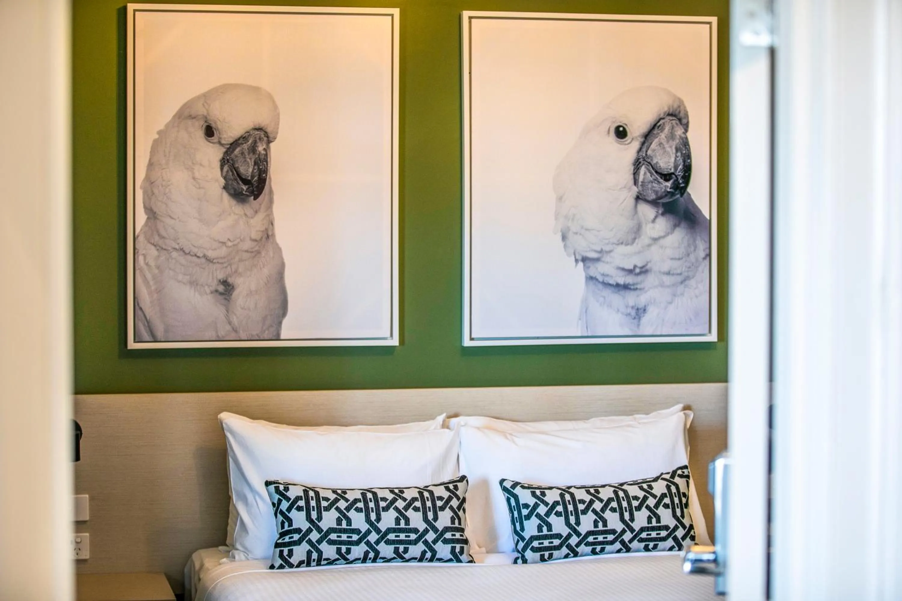 Bed in Nightcap at Exeter Hotel