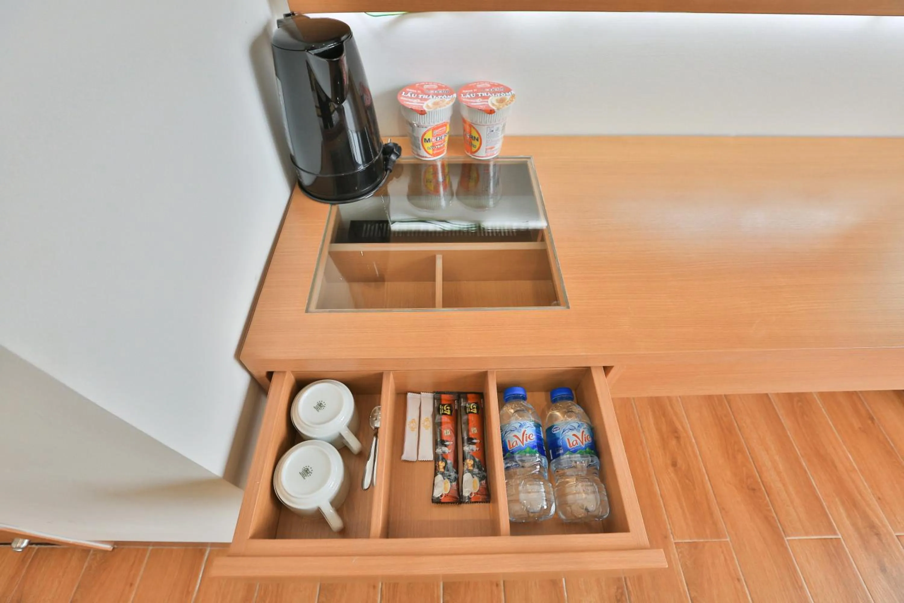 Coffee/tea facilities in Prague Saigon Airport Hotel