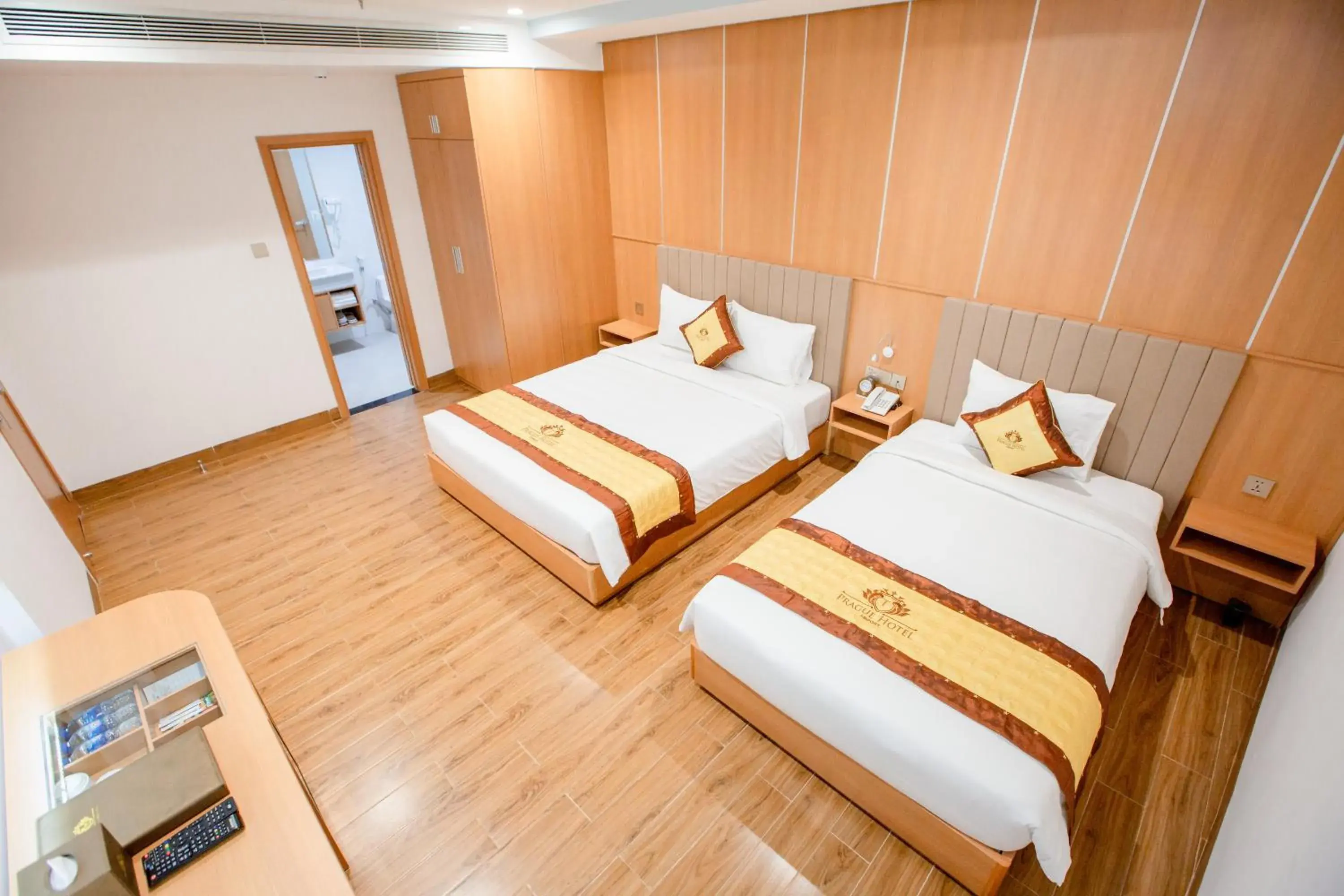 Photo of the whole room, Bed in Prague Saigon Airport Hotel Photo of the whole room, Bed in Prague Saigon Airport Hotel