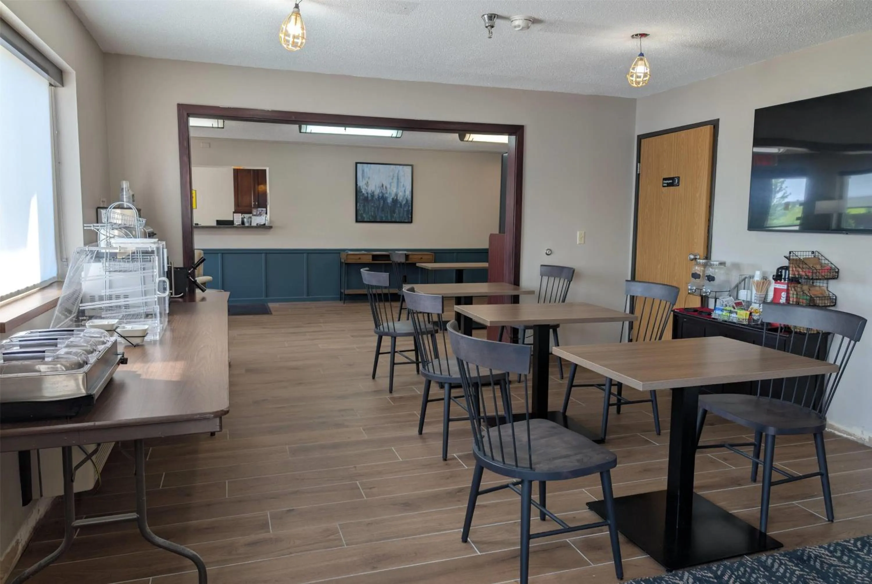 Breakfast in Super 8 by Wyndham Perham