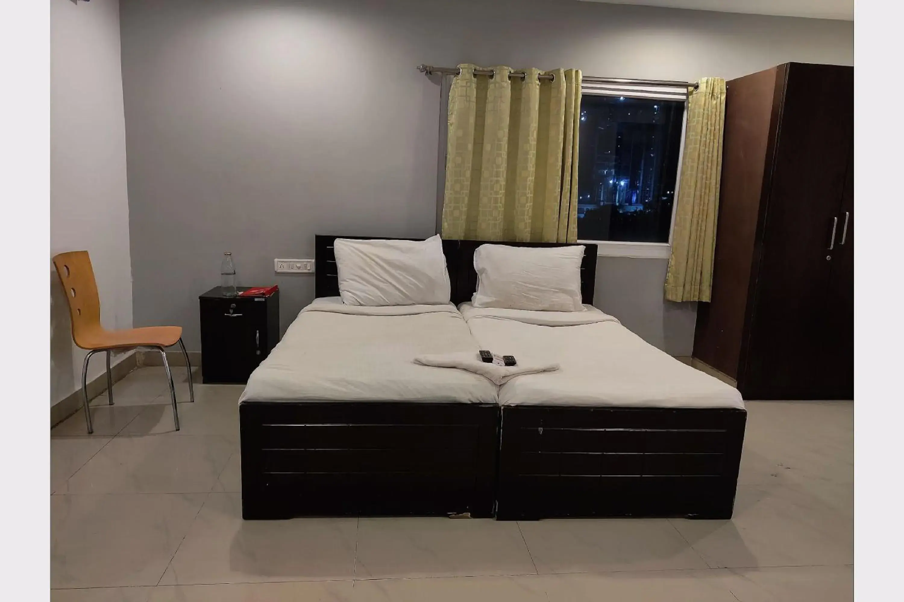 Bedroom, Bed in Collection O Jubilee Banjara Suites Bedroom, Bed in Collection O Jubilee Banjara Suites