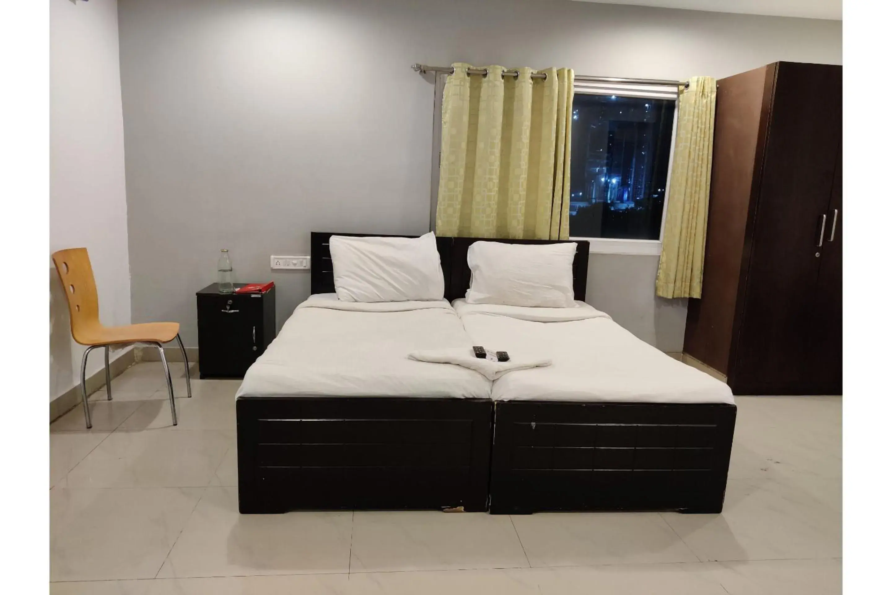 Bedroom, Bed in Collection O Jubilee Banjara Suites Bedroom, Bed in Collection O Jubilee Banjara Suites