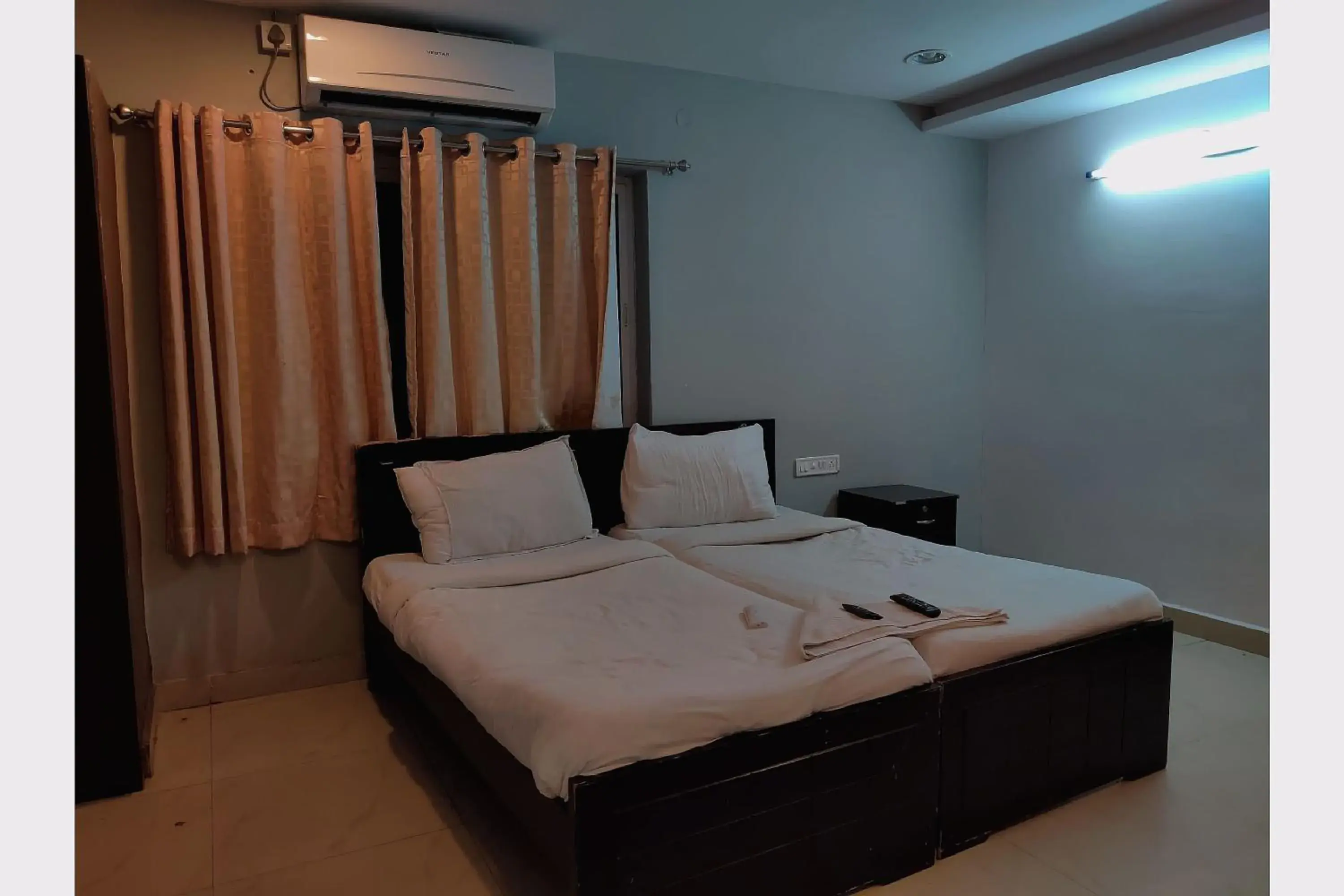 Bedroom, Bed in Collection O Jubilee Banjara Suites Bedroom, Bed in Collection O Jubilee Banjara Suites