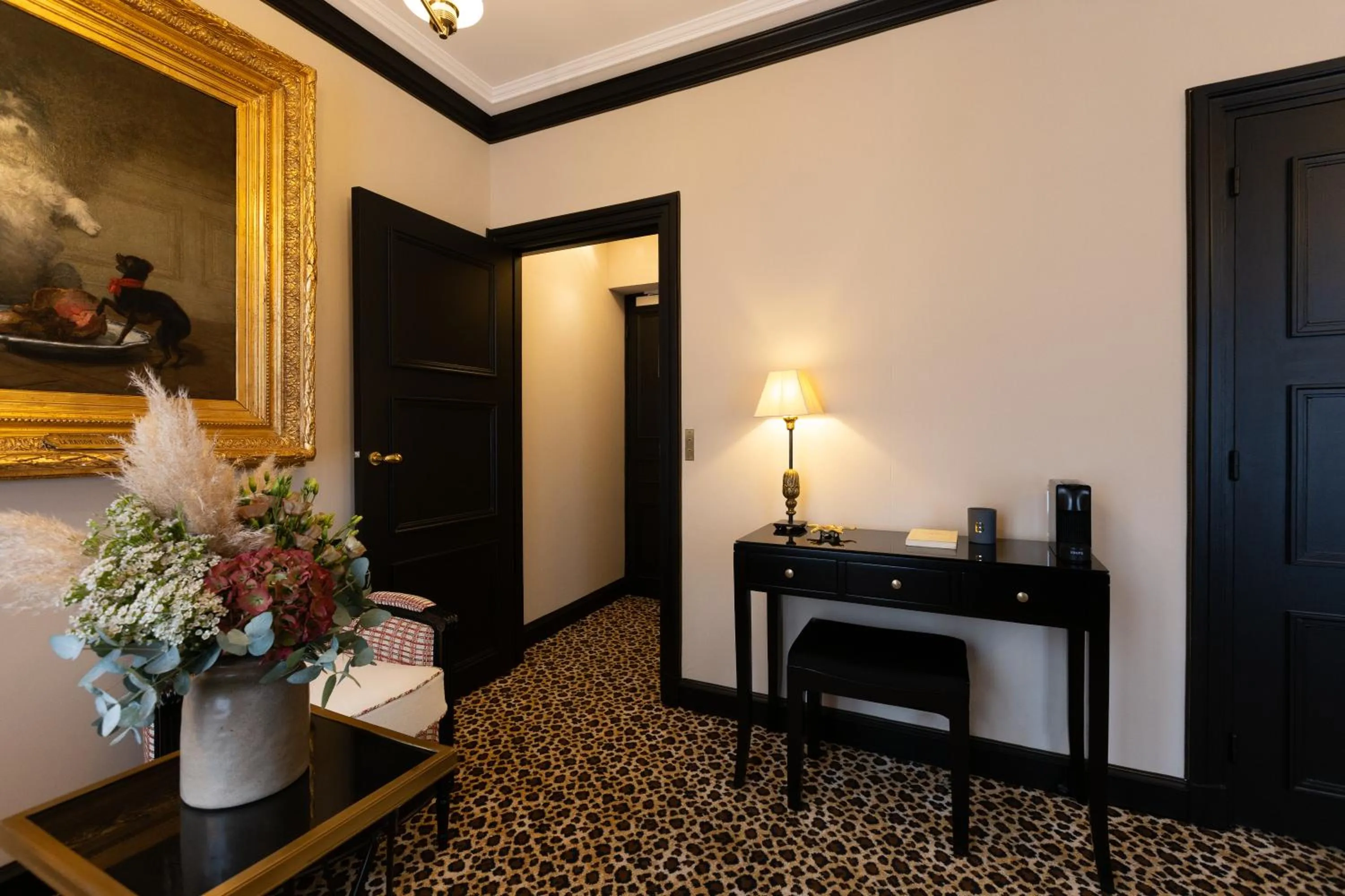 Seating area in Hotel West-End