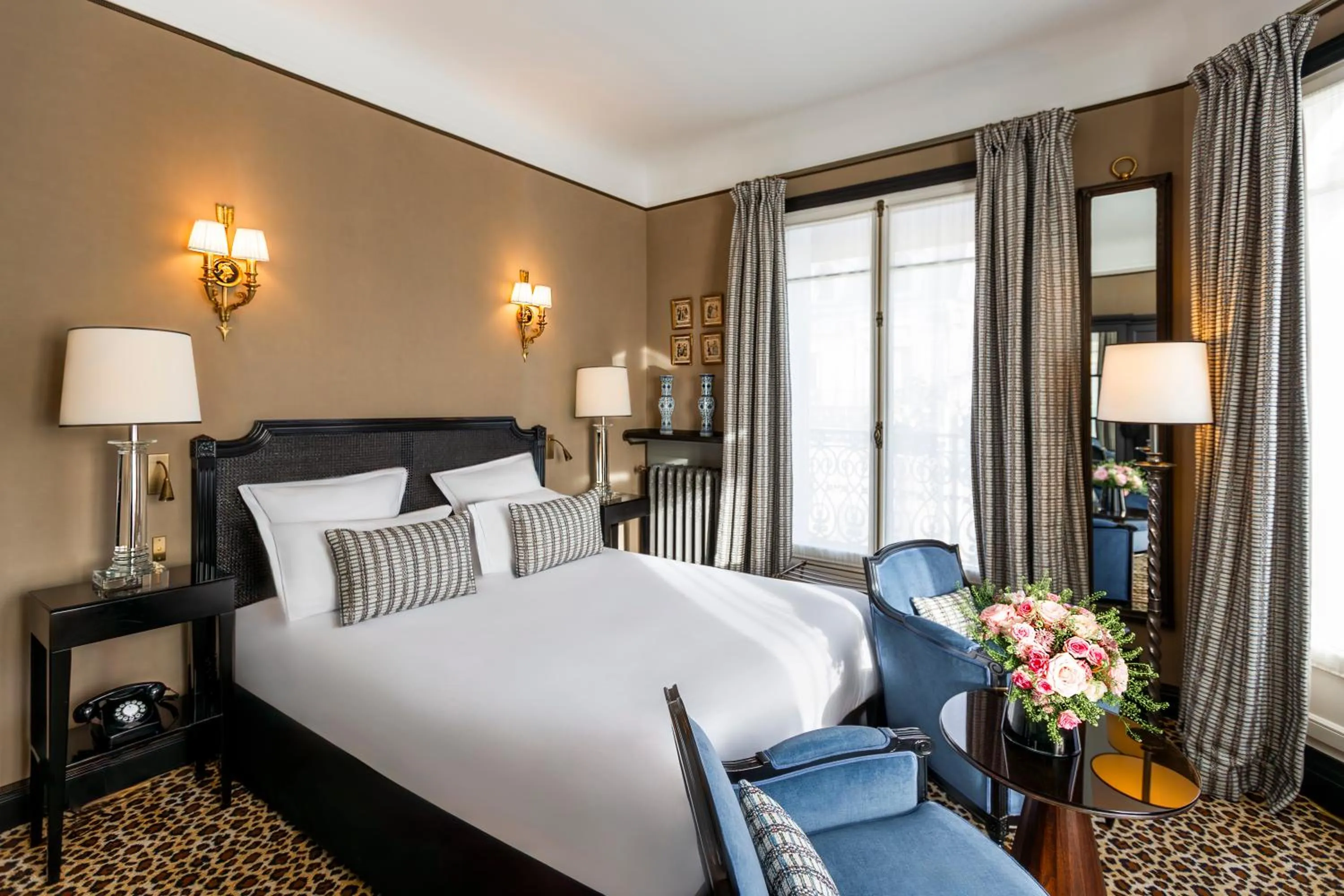 Photo of the whole room, Bed in Hotel West-End