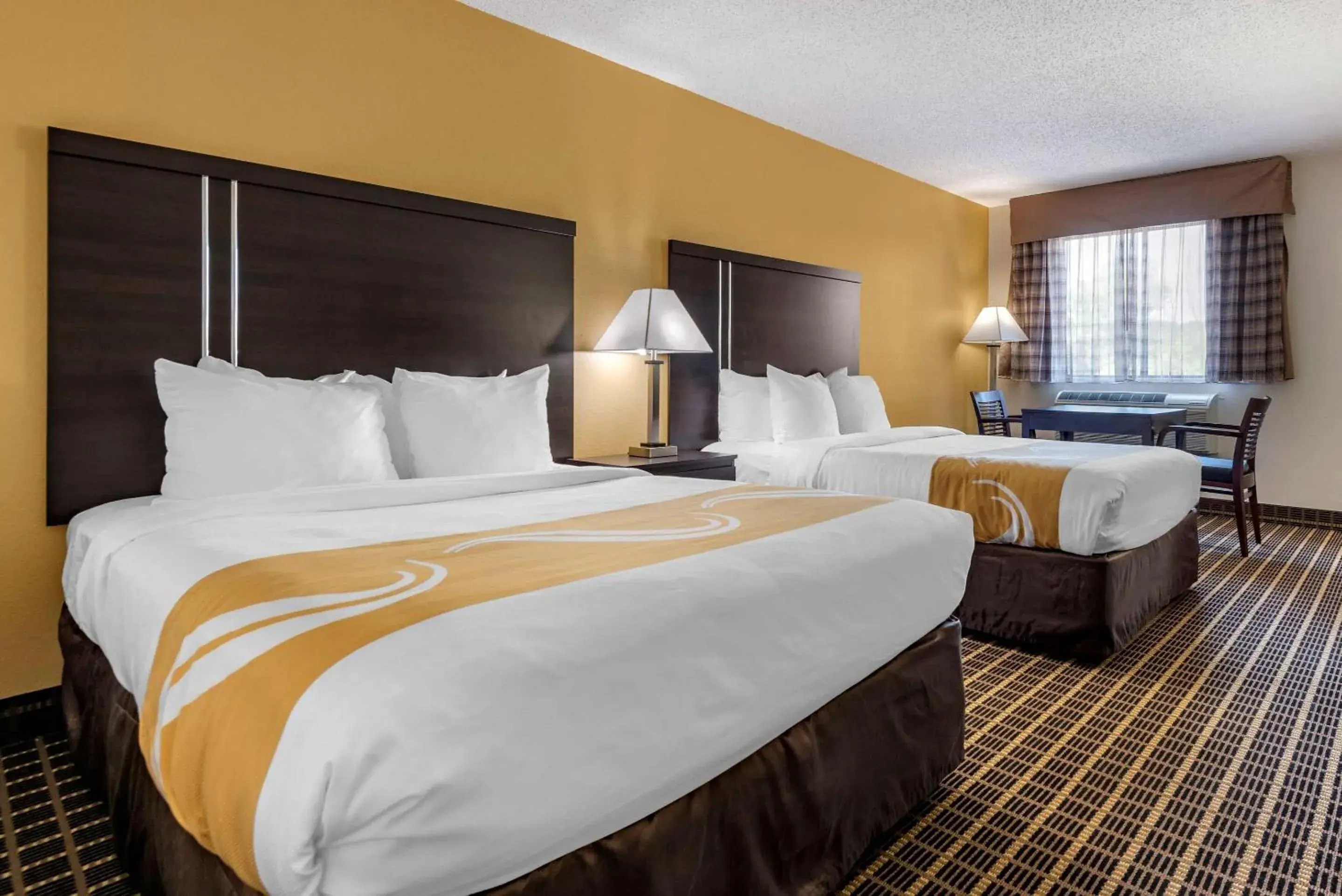 Bedroom, Bed in Quality Inn & Suites Warren Bedroom, Bed in Quality Inn & Suites Warren