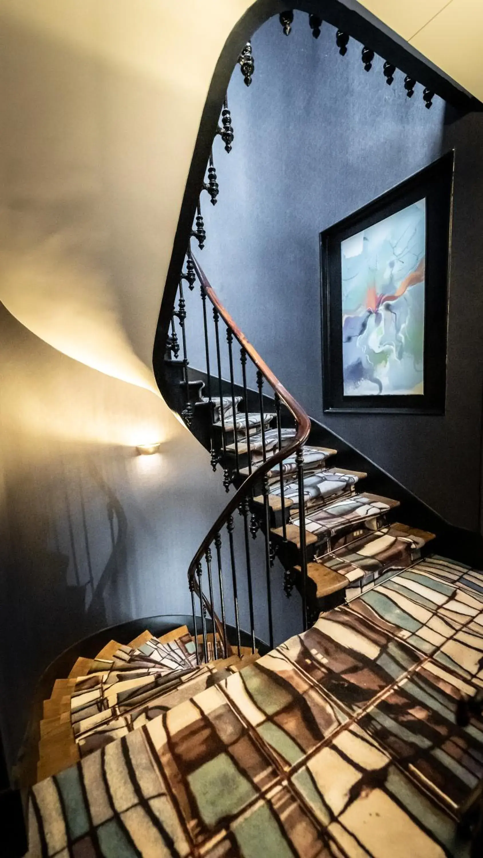 acessibility, Bed in Hôtel du Parc Montparnasse acessibility, Bed in Hôtel du Parc Montparnasse