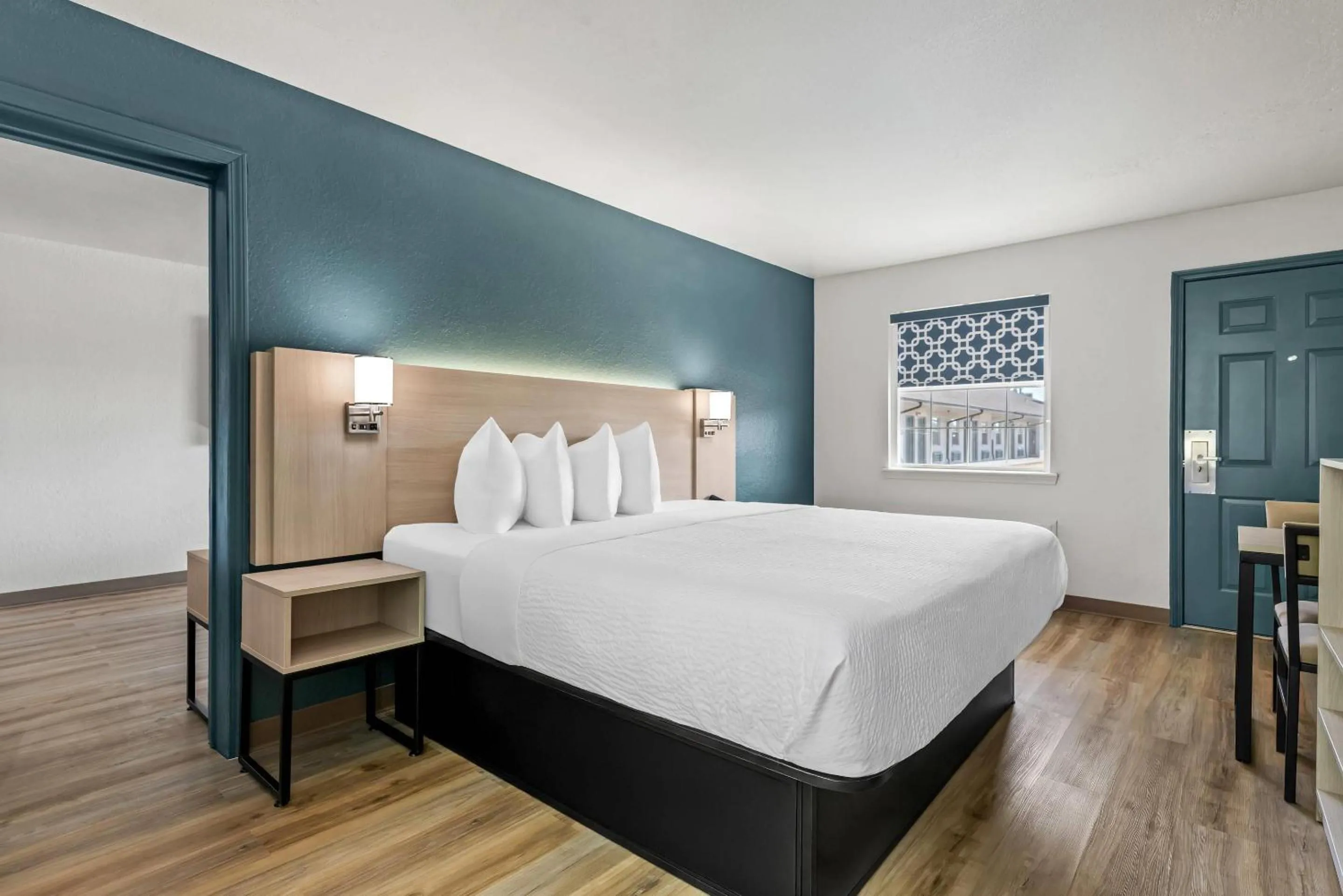 Bedroom, Bed in Rodeway Inn Muskogee