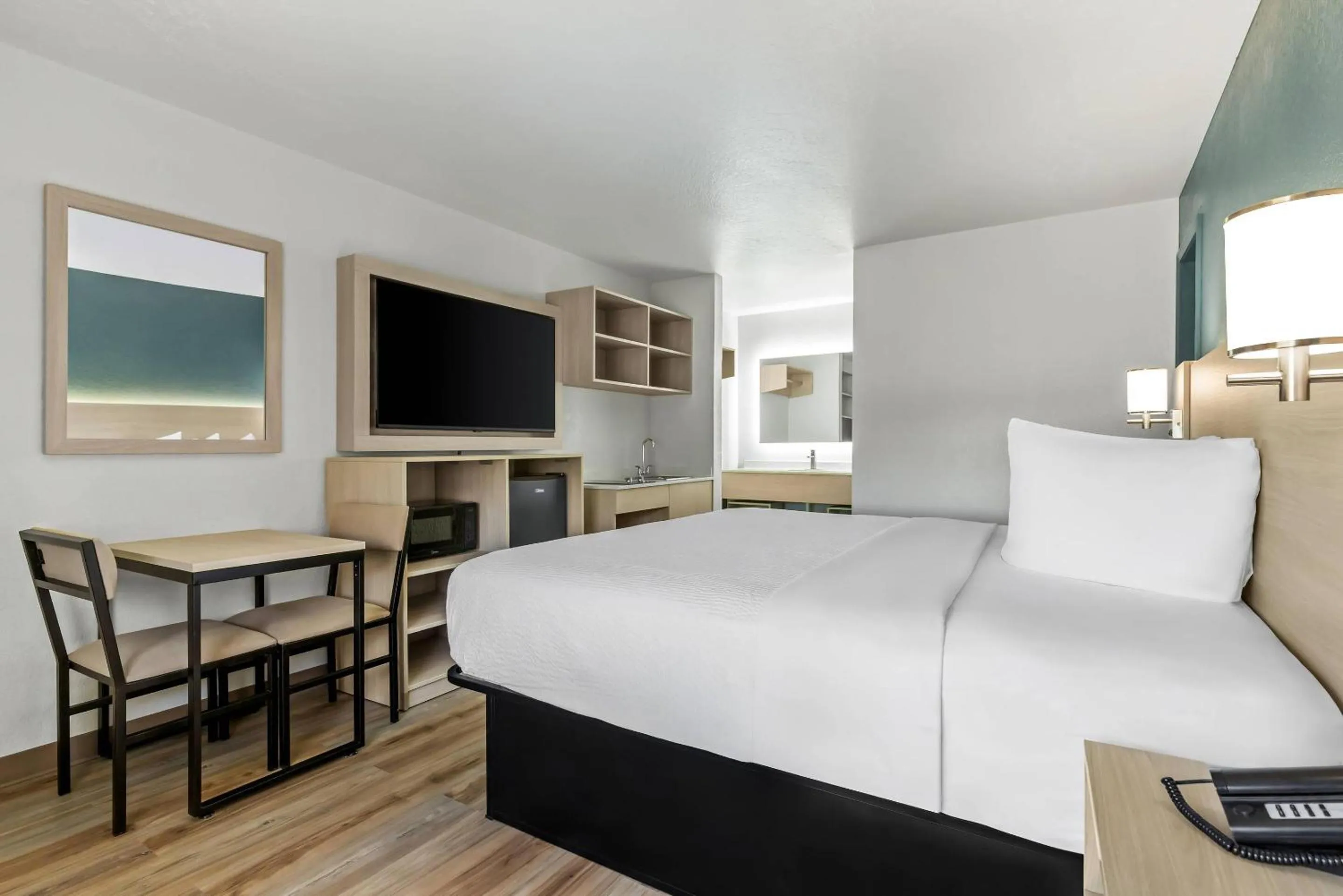 Bedroom, Bed in Rodeway Inn Muskogee